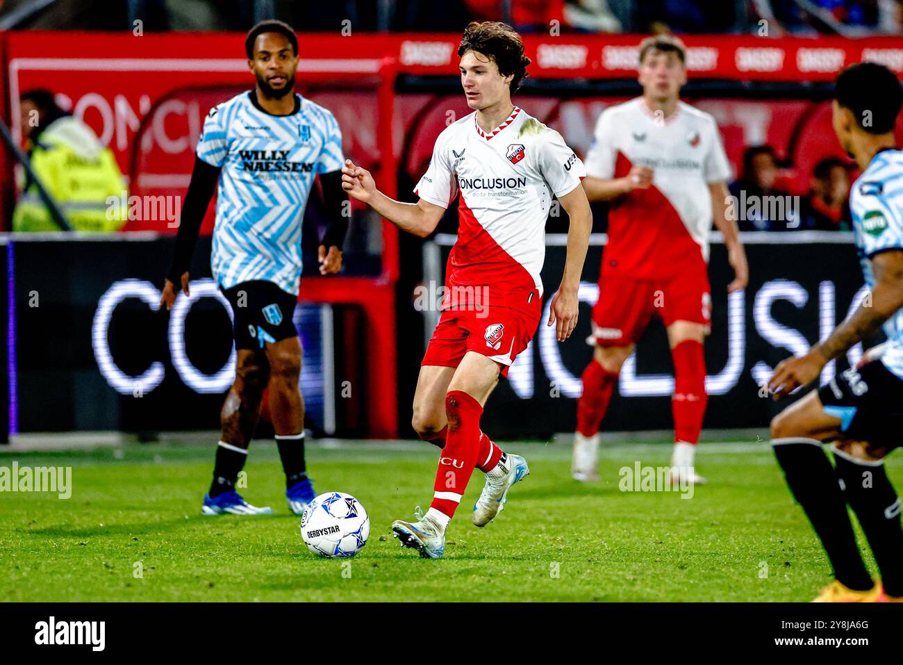 UTRECHT, 05-10-2024, Stadium Galgenwaard, football néerlandais, Eredivisie, saison 2024/2025, pendant le match FC Utrecht - RKC Waalwijk, joueur FC Utrecht Paxten Aaronson crédit : Pro Shots/Alamy Live News Banque D'Images