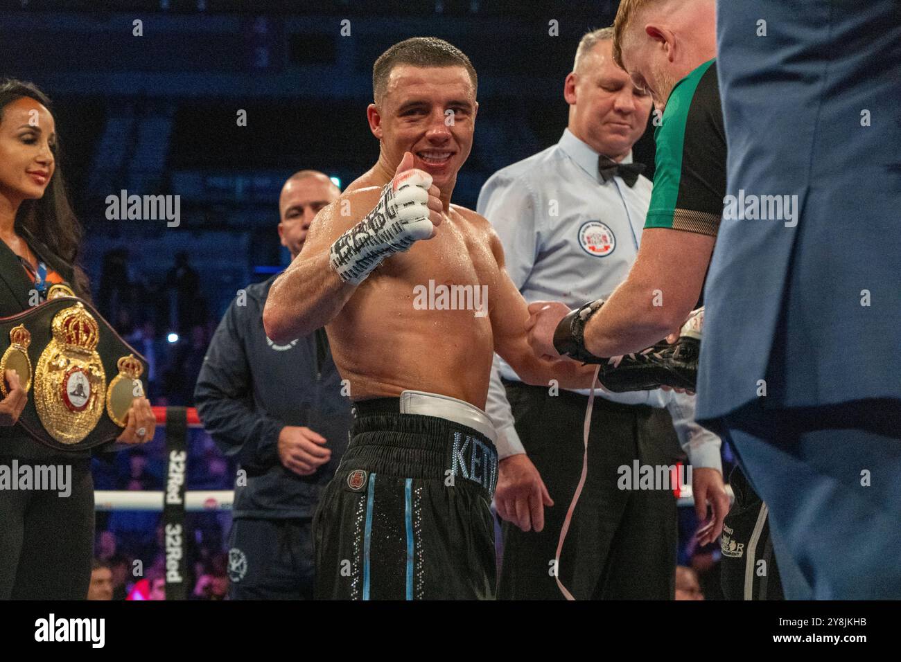 Liverpool, Royaume-Uni. 5 octobre 2024. Nick Ball élimine Ronny Rios et conserve le titre mondial - Nick Ball vs Ronny Rios - samedi 5 octobre 2024 - M&S Bank Arena Liverpool - WBA Featherweight Championship of the World Credit : Samuel Wardle/Alamy Live News Banque D'Images