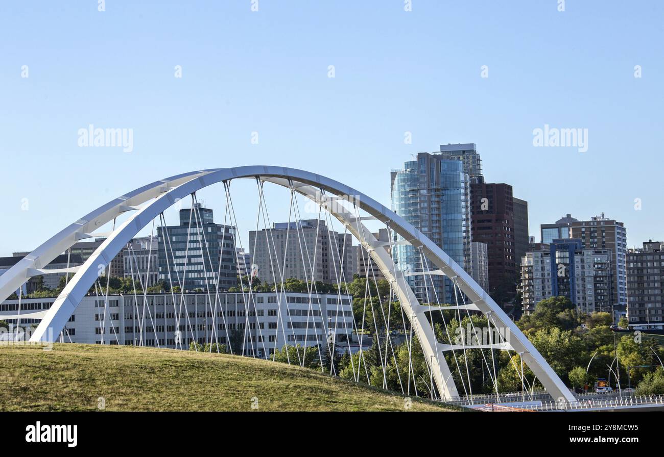 Pont Walterdale d'Edmonton au centre-ville d'Alberta Capitol Banque D'Images