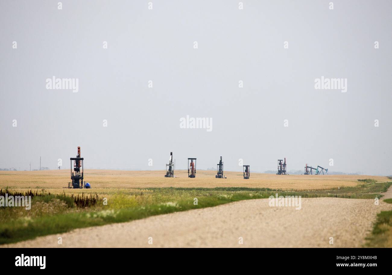 Oil Jack Saskatchewan Canada Gas Fields Energy Banque D'Images