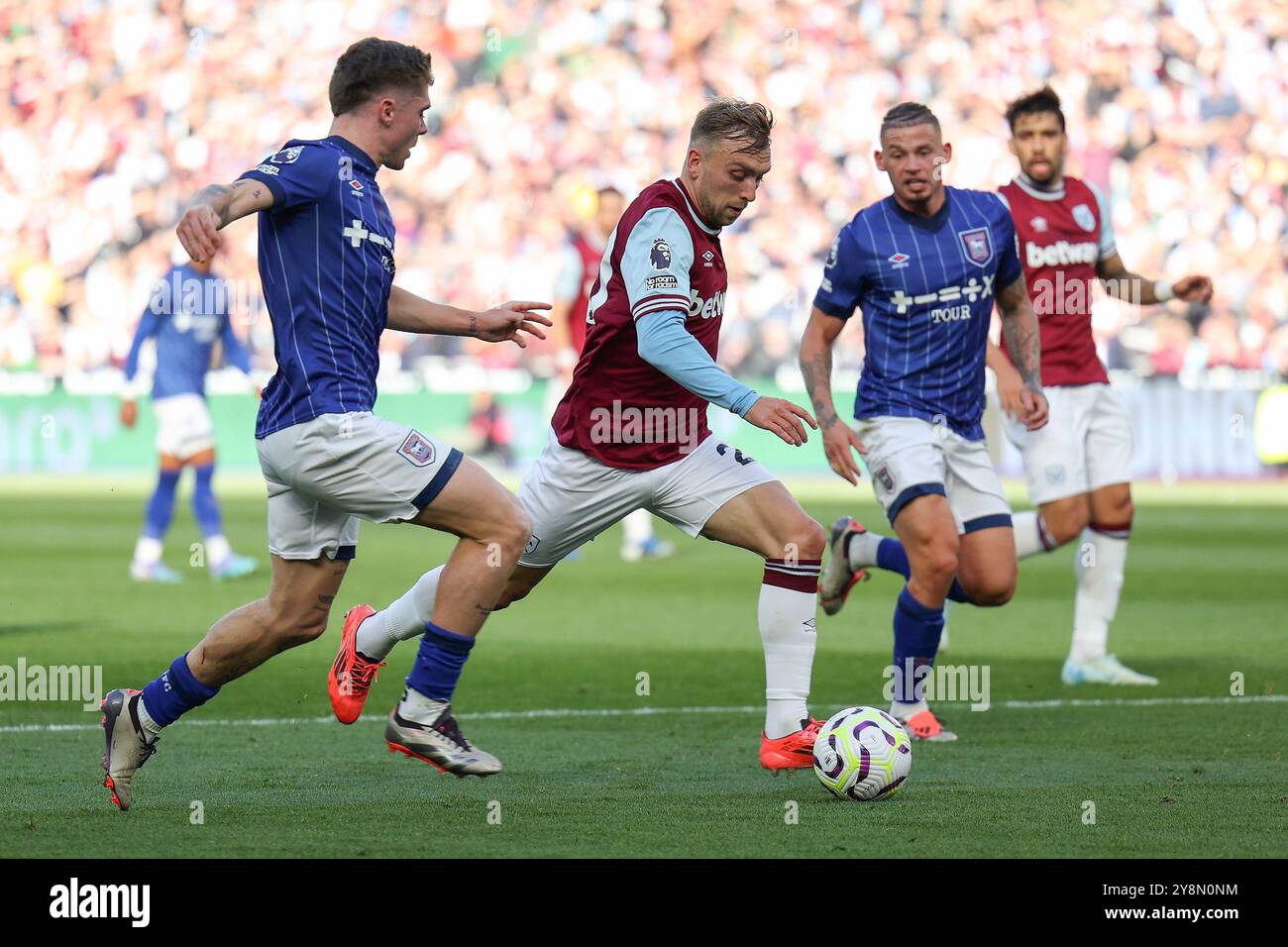 Londres, Royaume-Uni. 05 octobre 2024. L'attaquant de West Ham Jarrod Bowen (20 ans) en action lors du match de West Ham United FC contre Ipswich Town FC English premier League au London Stadium, Londres, Angleterre, Royaume-Uni le 5 octobre 2024 Credit : Every second Media/Alamy Live News Banque D'Images