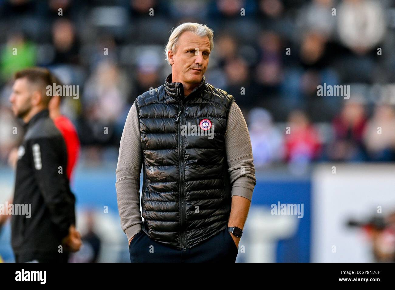 LINZ, AUTRICHE - 6 OCTOBRE : L'entraîneur-chef Markus Schopp du LASK lors du match de l'amiral Bundesliga entre le LASK et le SK Autriche Klagenfurt au Raiffeisen Arena le 6 octobre 2024 à Linz, Autriche.241006 SEPA 20 035 - 20241006 PD4336 Banque D'Images