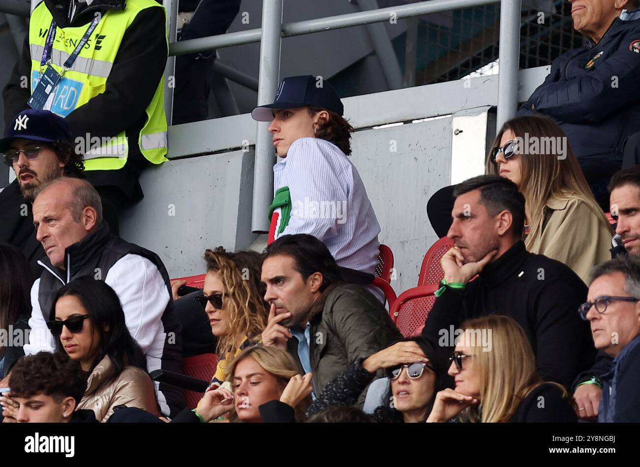 Bologne, Italie. 06 octobre 2024. Riccardo Calafiori, ancien joueur de Bologne, regardant le match de football italien Enilive Serie A entre Bologna fc et Parme Calcio au stade Dall'Ara, Bologne, Italie du Nord, dimanche 06 octobre, 2024. sport - Soccer - (photo Michele Nucci crédit : LaPresse/Alamy Live News Banque D'Images