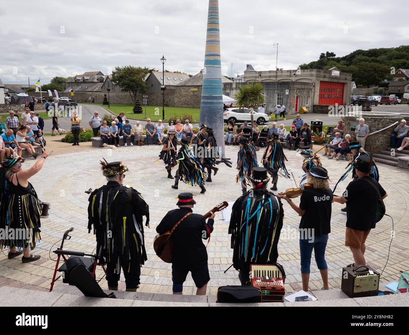 Border morris Dancers, Bude, Cornouailles, Royaume-Uni Banque D'Images