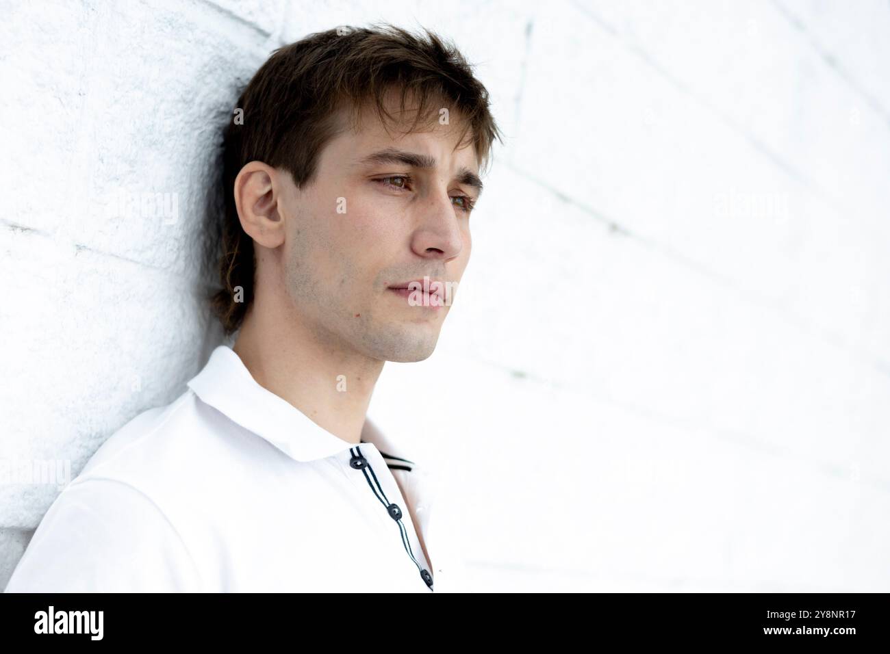 Lucas Nabor pose une séance de portrait lors de la promotion de El Aspirante, le 12 septembre 2024 à Madrid, Espagne. Banque D'Images