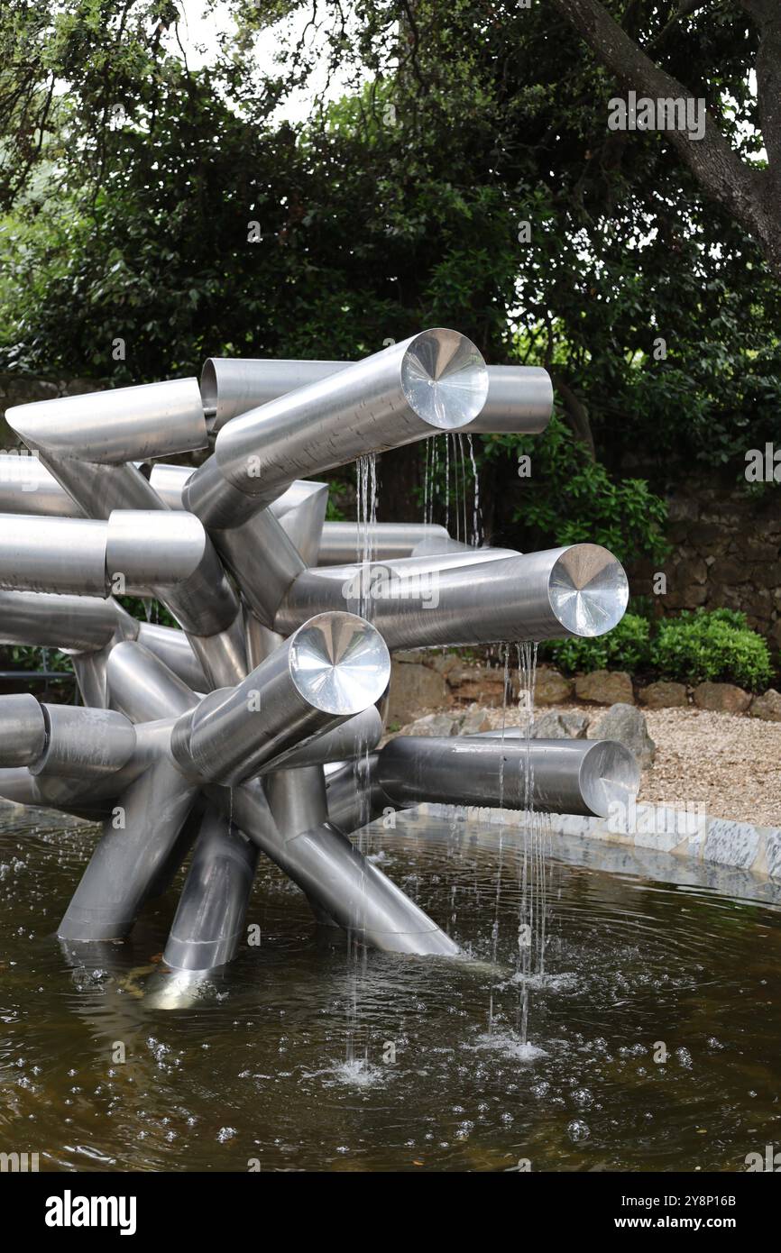 Pol Bury. Fontaine Brunnen. Fondation Maeght Banque D'Images