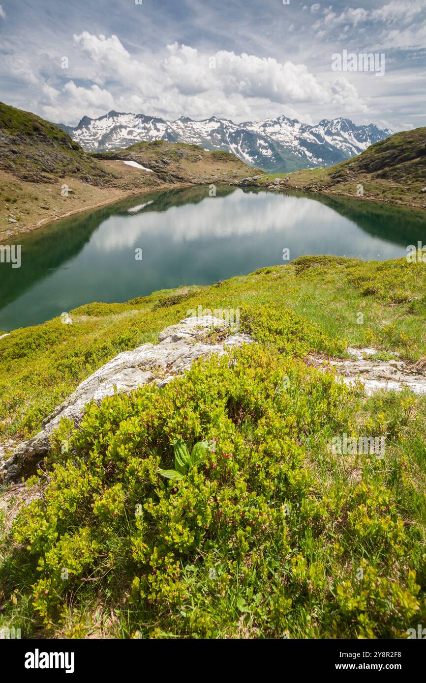Lac Noir près de Montsapey village dans la vallée de la Maurienne, Aiguebelle, Savoie, Rhône-Alpes, France Banque D'Images