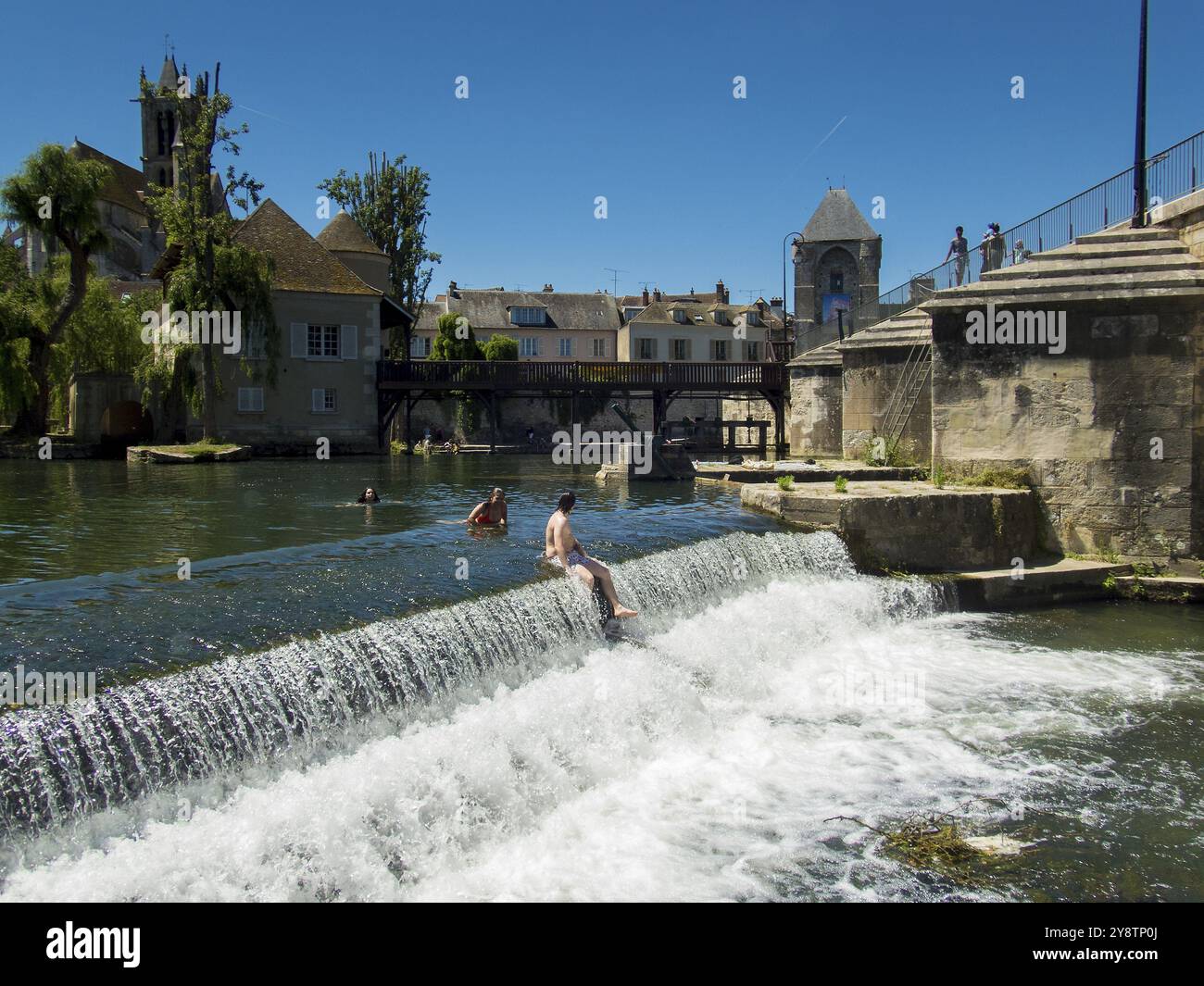 Rivière à Moret sur Loing, Seine et Marne, Ile de france, France, Europe Banque D'Images