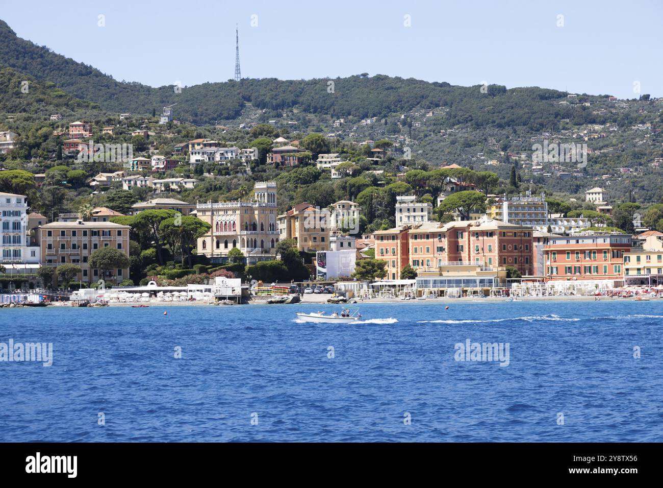 Ligurie, Italie, 07 août 2023 : la côte entre Rapallo et Santa Margherita Ligure, riviera ligure, Europe Banque D'Images