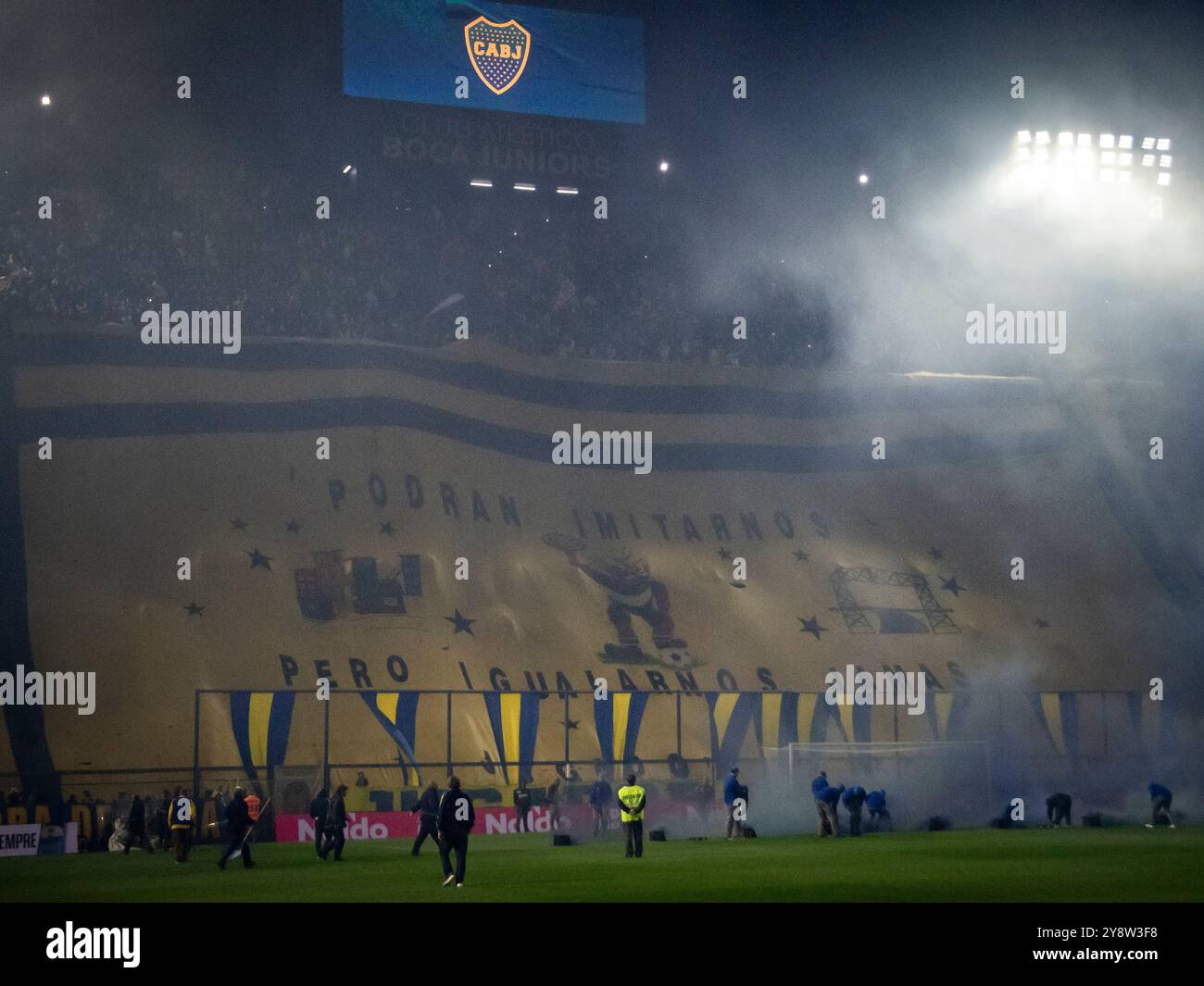 Buenos Aires, Argentine. 06 octobre 2024. Boca Juniors reçoit 'Asociación Atlética Argentinos Juniors' au stade la Bombonera pour une nouvelle date de l'AFA Professional Soccer League. Le but des Xeneizes a été marqué par Miguel Angel Merentiel pour donner à l'équipe locale une victoire de 1-0. Crédit : Facundo Morales/Alamy Live News Banque D'Images