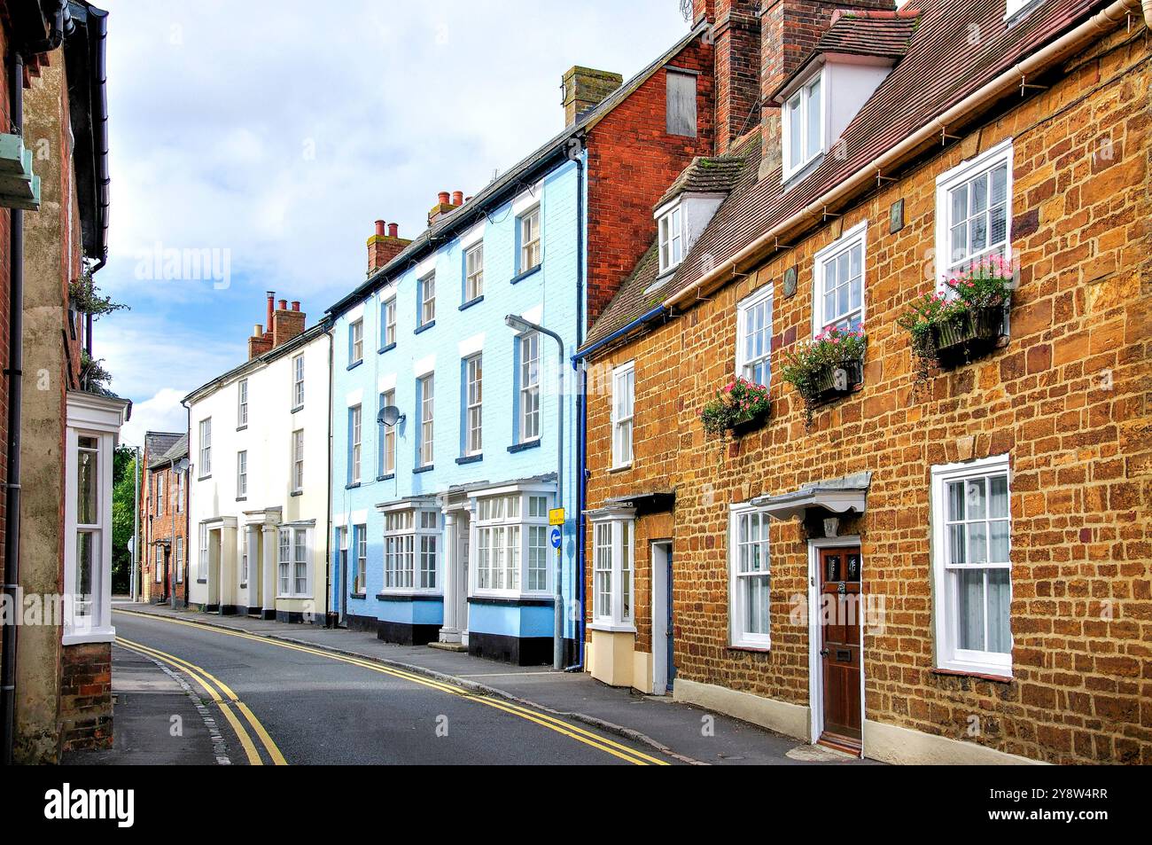 Maisons d'époque, Park Street, Towcester, Northamptonshire, Angleterre, Royaume-Uni Banque D'Images