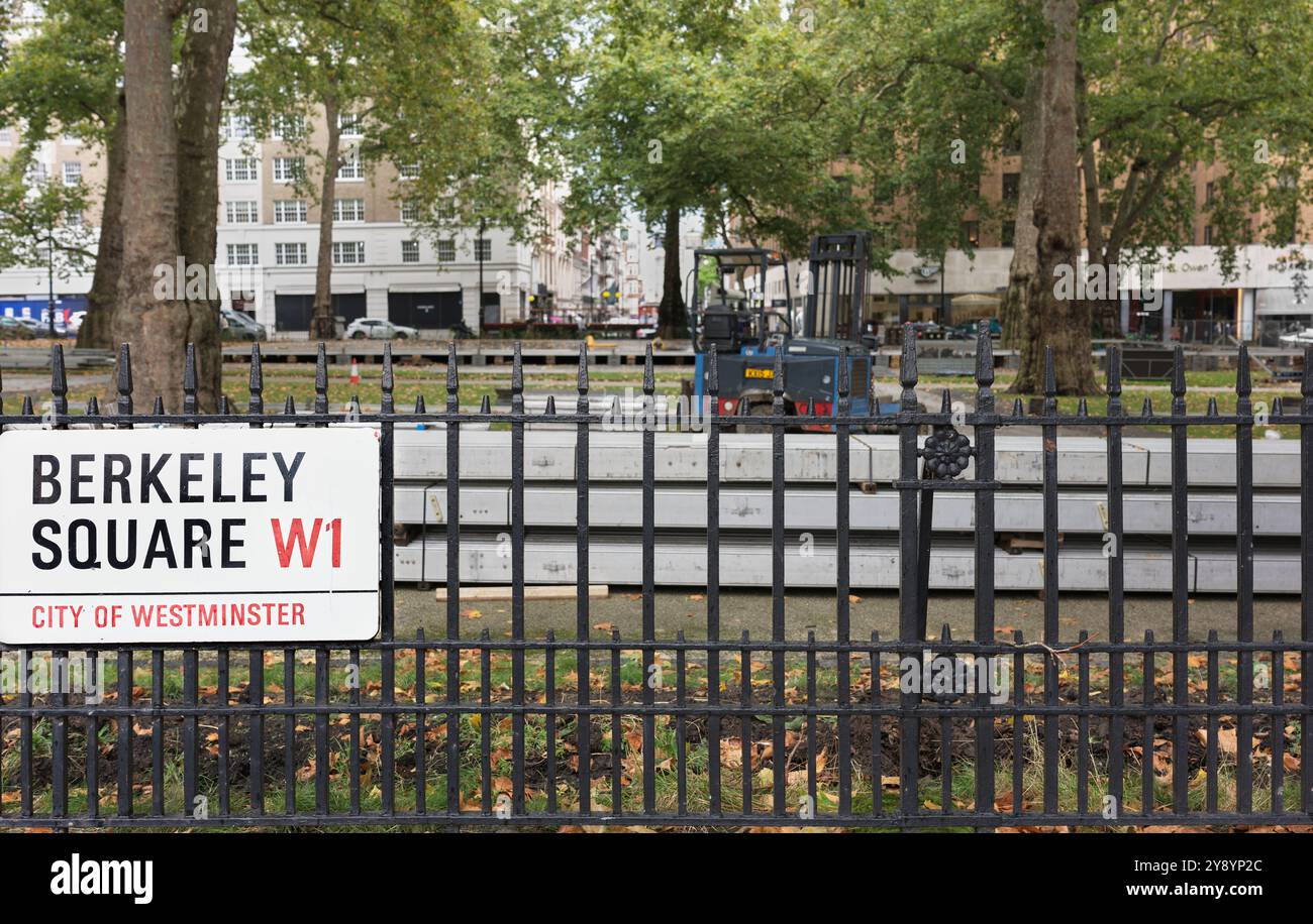 Berkeley Square, Mayfair, Westminster, Londres W1, Angleterre. Banque D'Images