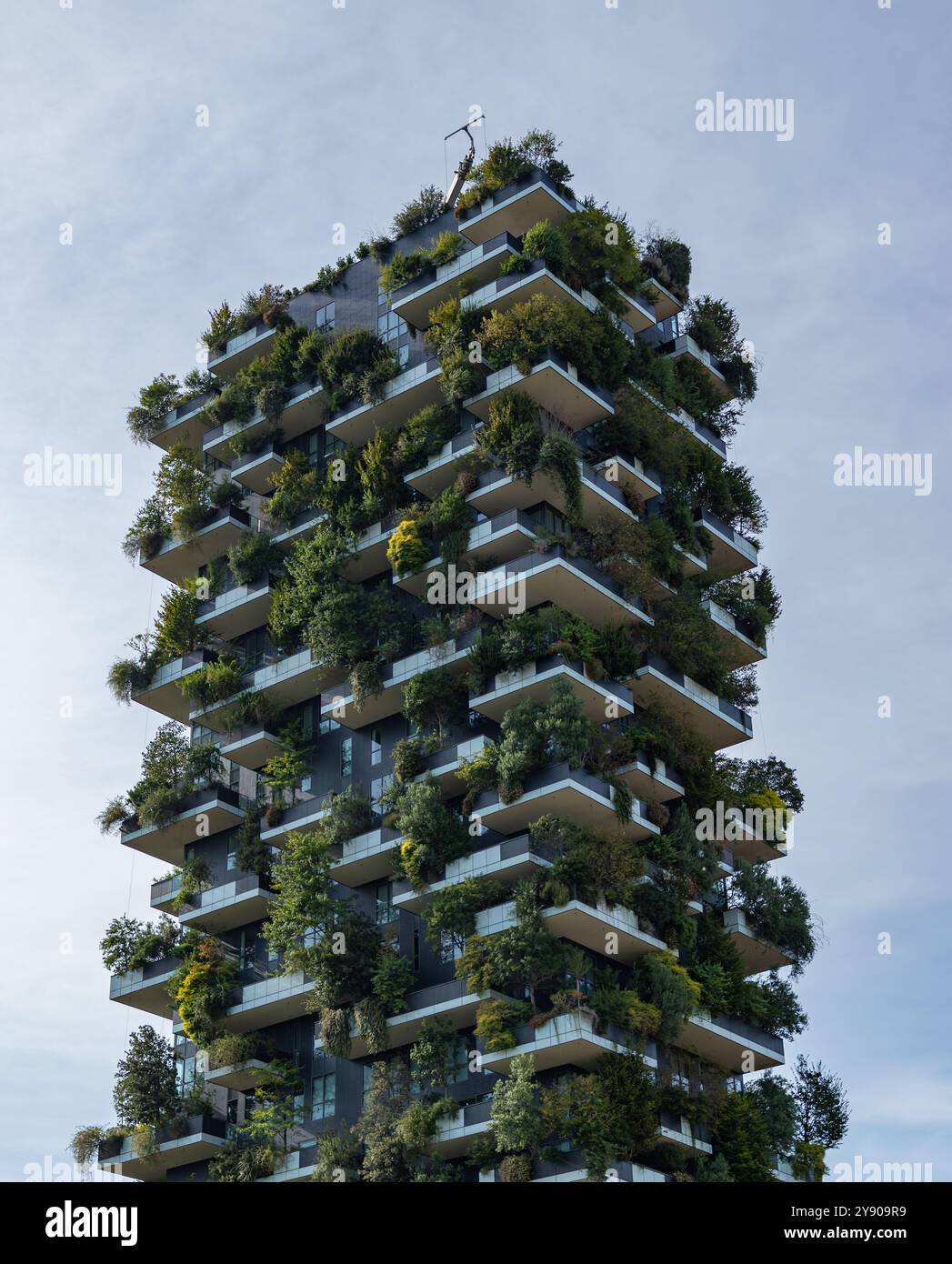 Une photo des appartements Bosco verticale à Milan. Banque D'Images