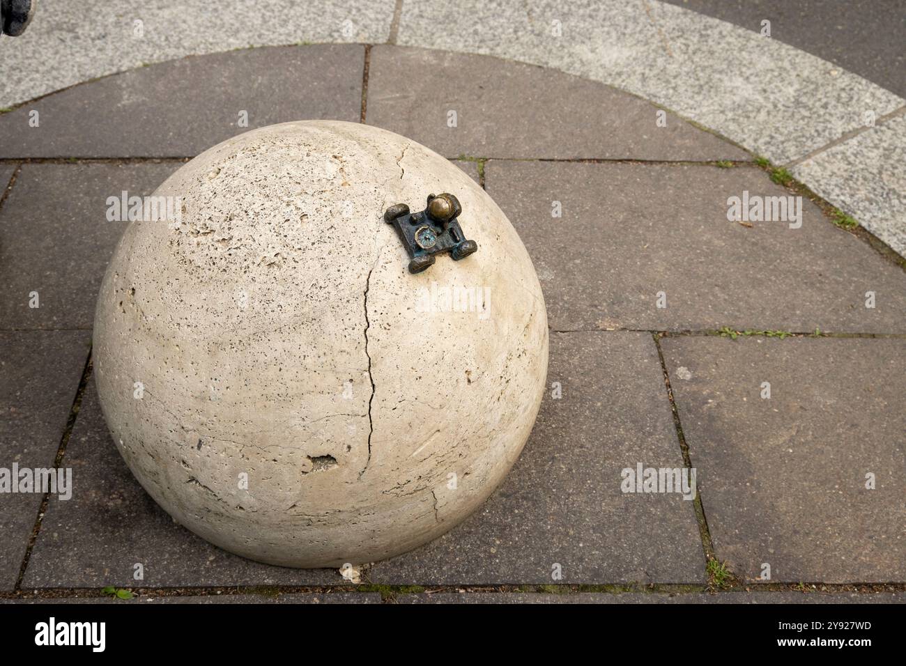 Mini statue Lunar Rover à Budapest, Hongrie Banque D'Images