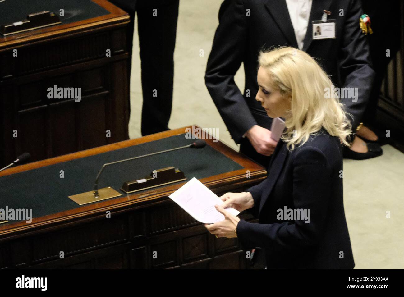 Roma, Italie. 08 octobre 2024. Marta Fascina Fi in occasione della votazione del Parlamento in seduta comune per l'elezione di un giudice della Corte costituzionale. Camera dei Deputati a Roma, Marted&#xec ; 08 Ottobre 2024 (foto Mauro Scrobogna/LaPresse) Marta Fascina Fi à l'occasion du vote du Parlement en séance commune pour l'élection d'un juge à la Cour constitutionnelle. Chambre des députés à Rome, mardi 08 octobre 2024 (foto par Mauro Scrobogna/LaPresse) crédit : LaPresse/Alamy Live News Banque D'Images