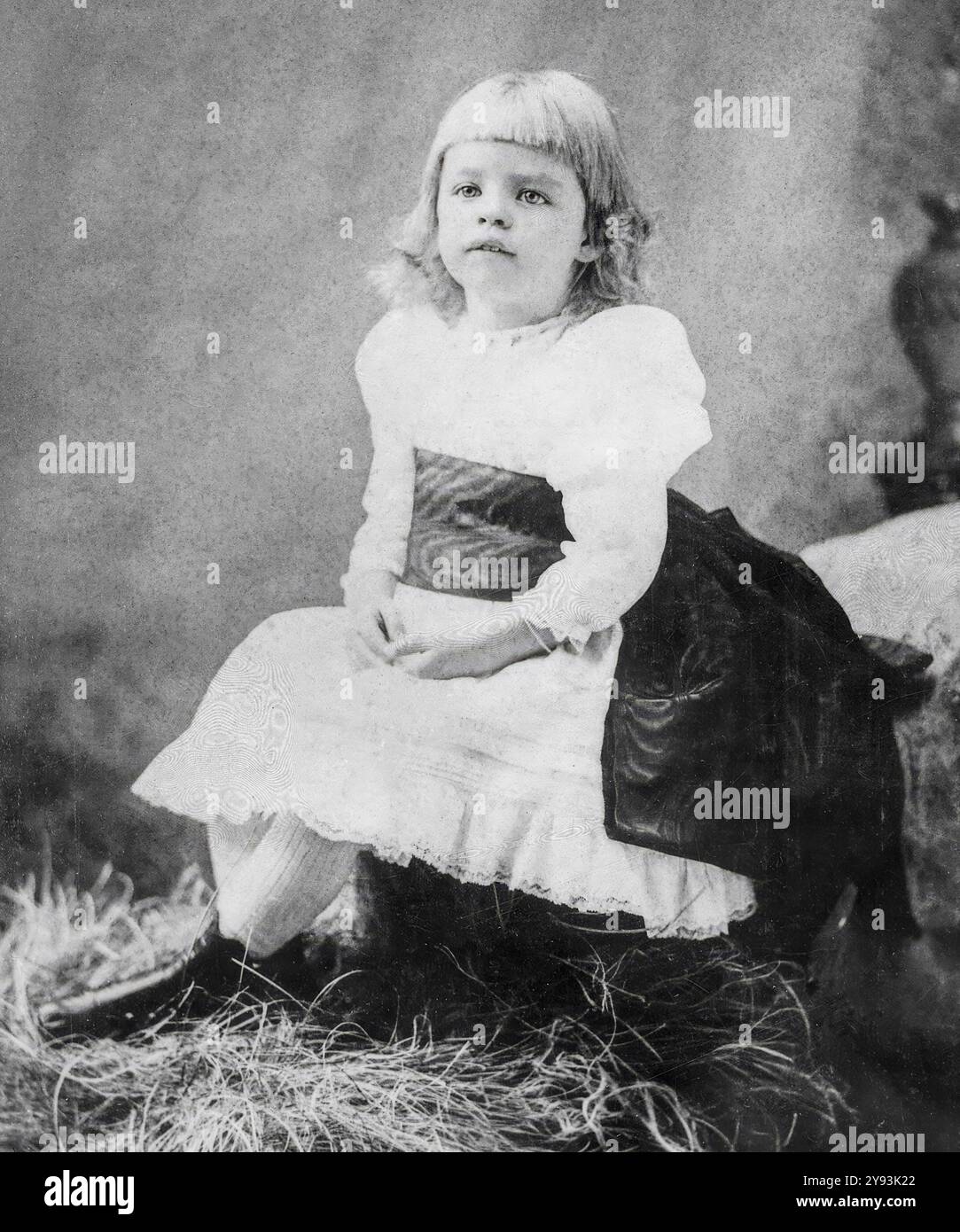 Anna Eleanor Roosevelt (1884-1962) enfant. Plus tard, épouse du 32e président des États-Unis, Franklin d Roosevelt, photographie de portrait vers 1887 Banque D'Images