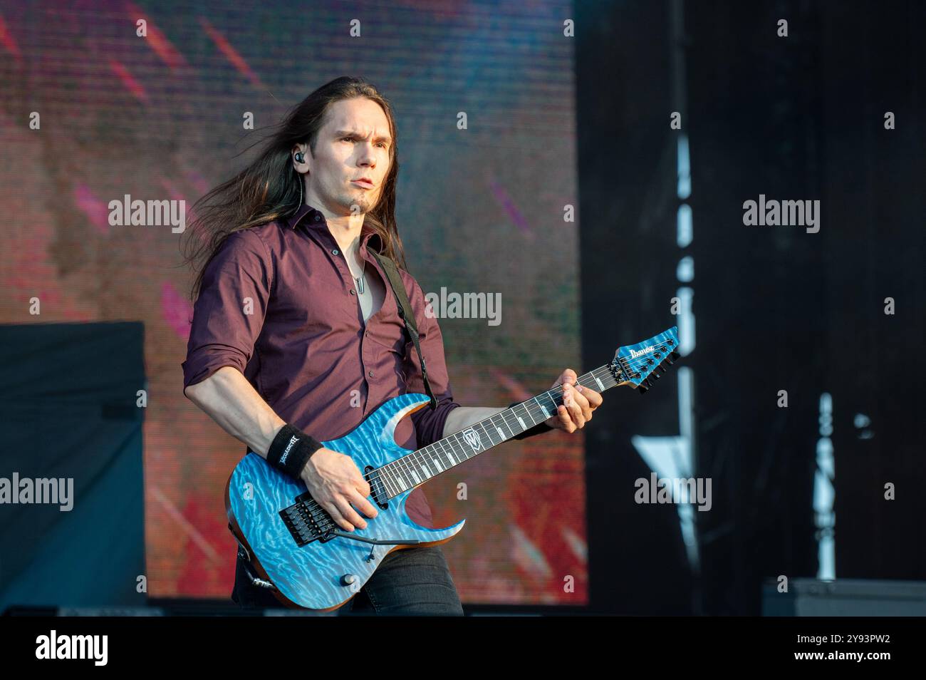 27 juin 2024 : Teemu Mäntysaari se produit avec Megadeth au festival Hellfest Open Air à Clisson Banque D'Images