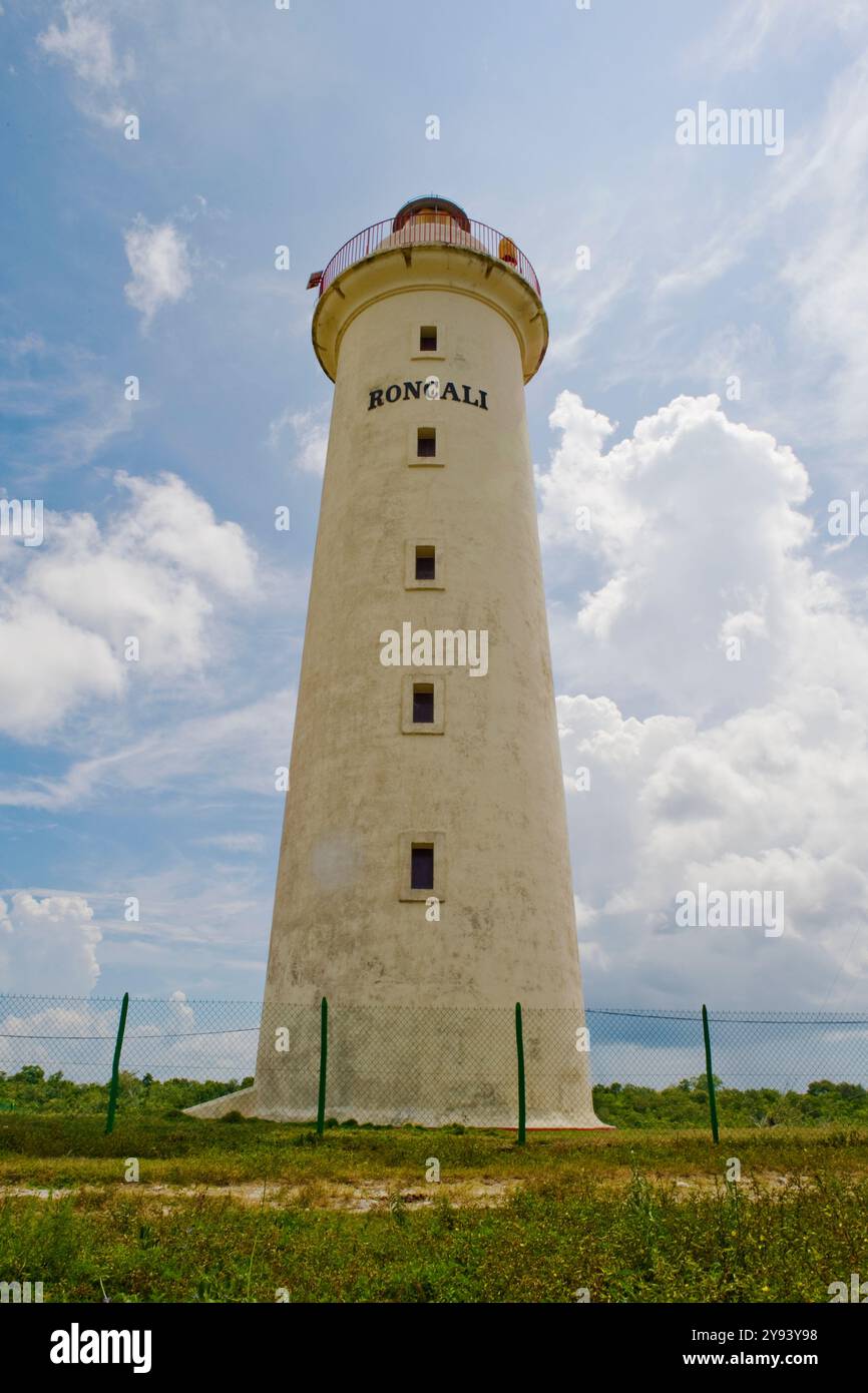 Phare de Roncali, Cabo San Antonio, péninsule de Guanahacabibes, Parc national et réserve de biosphère, Province de Pinar del Rio, Cuba, Antilles Banque D'Images