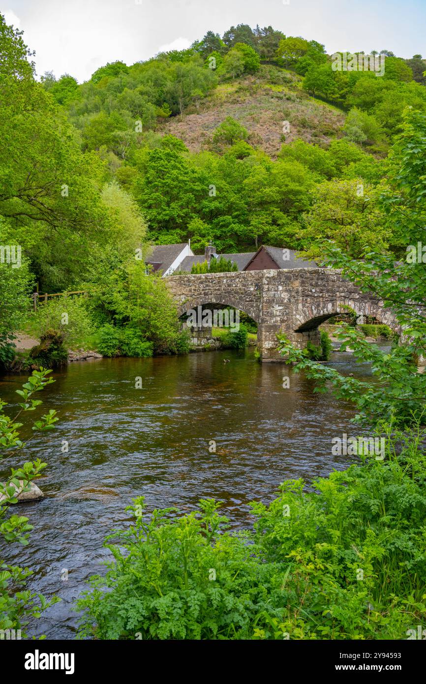 Pont de Fingle sur la rivière Teign près de Chagford Devon Banque D'Images