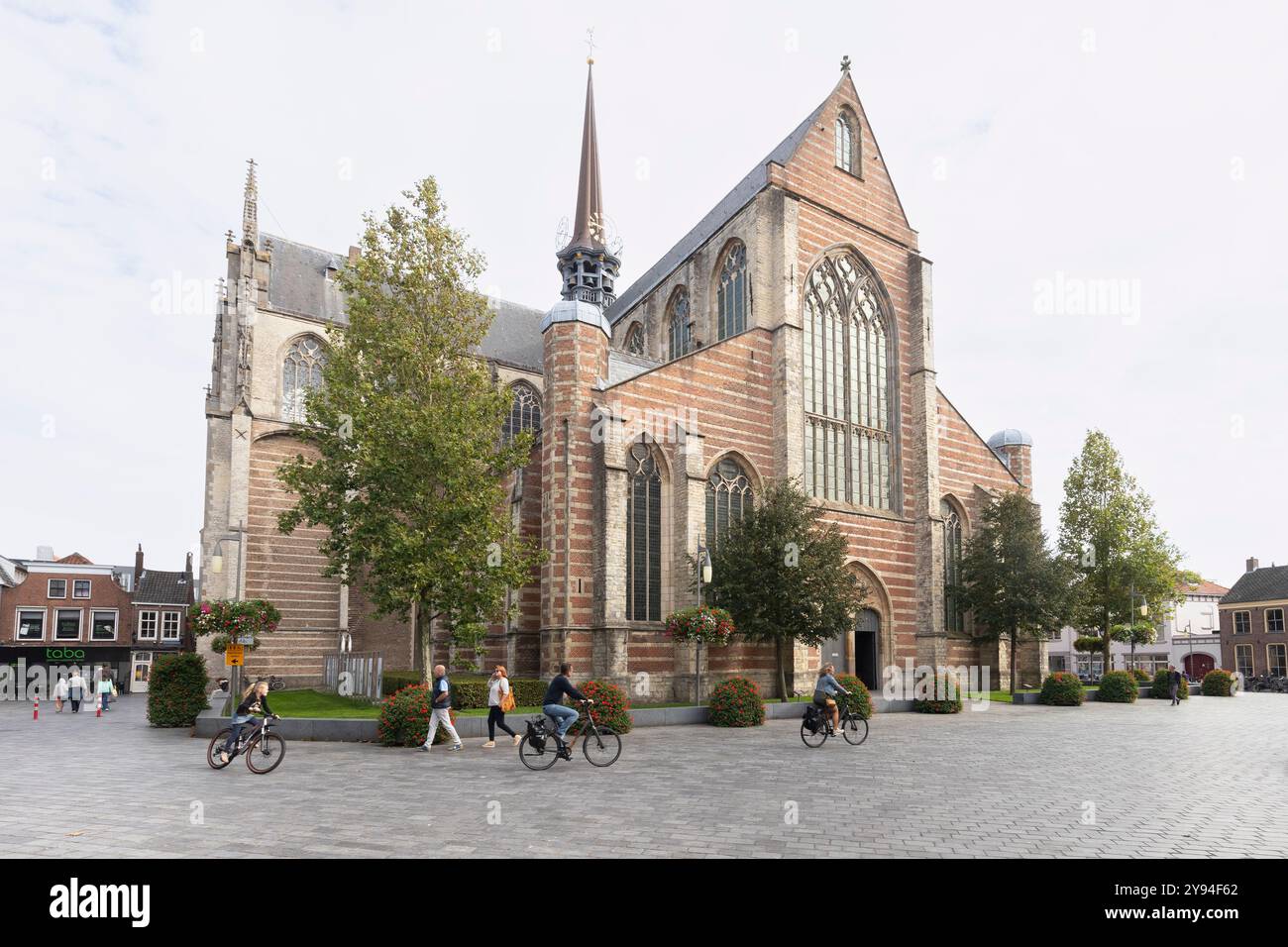 Église Marie-Madeleine - Maria Magdalenakerk, sur la place dans le centre de Goes dans la province de Zélande. Banque D'Images