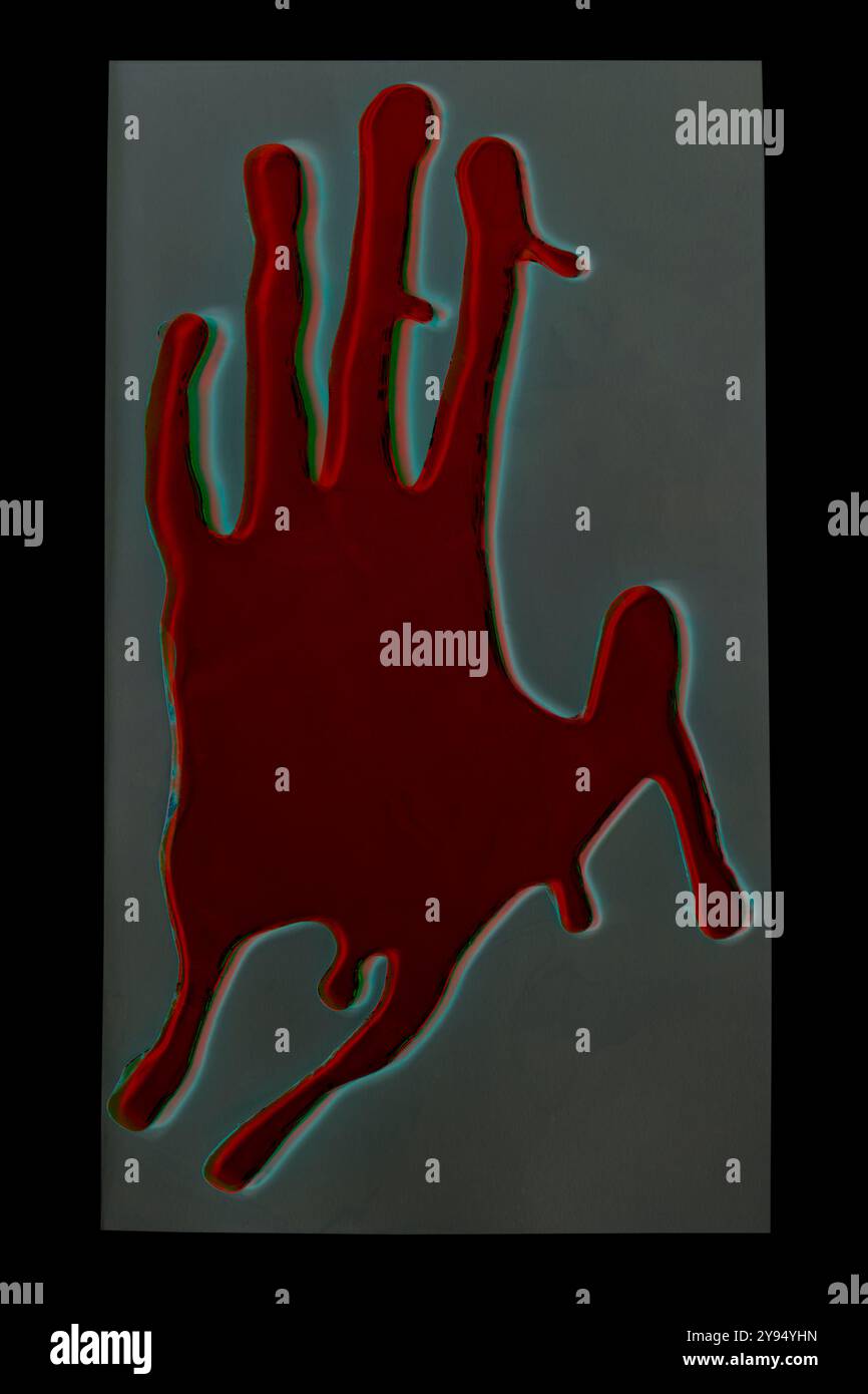 Gels de fenêtre sanglants à la main de Wilko pour Halloween solarisés pour donner un effet effrayant Banque D'Images