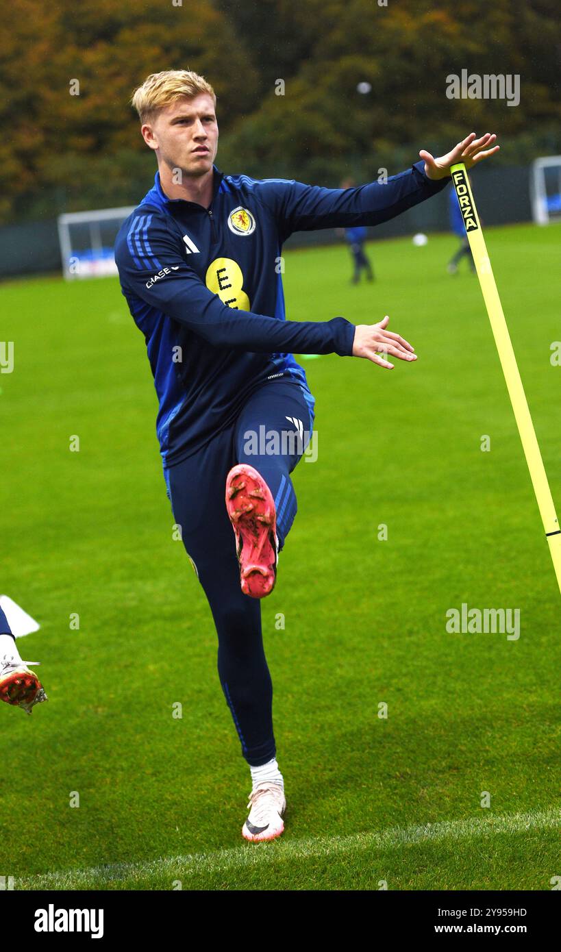 Oriam Sports Centre Édimbourg. Écosse, Royaume-Uni. 8 octobre 24. Qualifications contre la Belgique et le Kazakhstan. Josh Doig US Sassuolo Calcio crédit : eric mccowat/Alamy Live News Banque D'Images