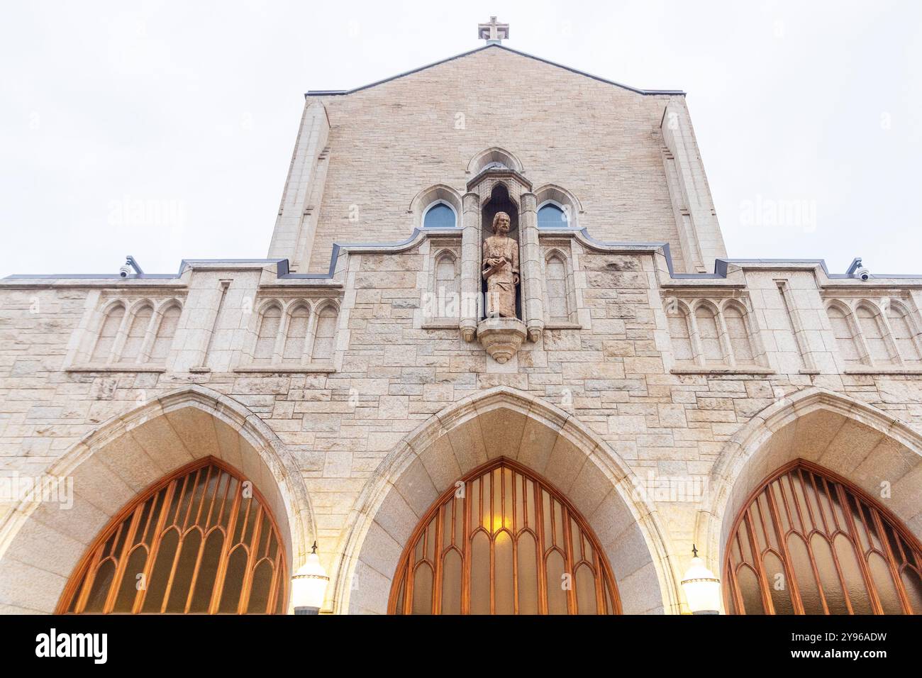 La basilique Joseph d'Edmonton mêle style néo-gothique et roman Banque D'Images