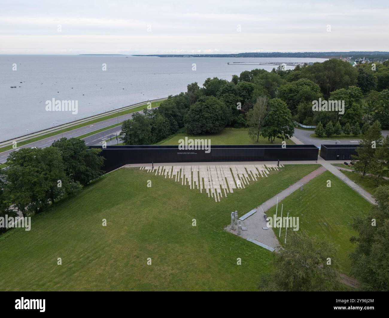 Un mémorial pour les victimes du communisme à Tallinn, Estonie vu des airs Banque D'Images