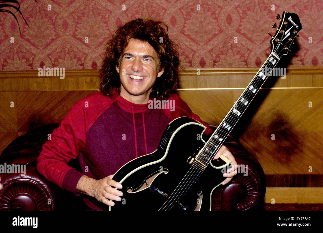 Milan Italie 19/01/2005 : Pat Metheny, guitariste américain, photoshoot après la conférence de presse Banque D'Images