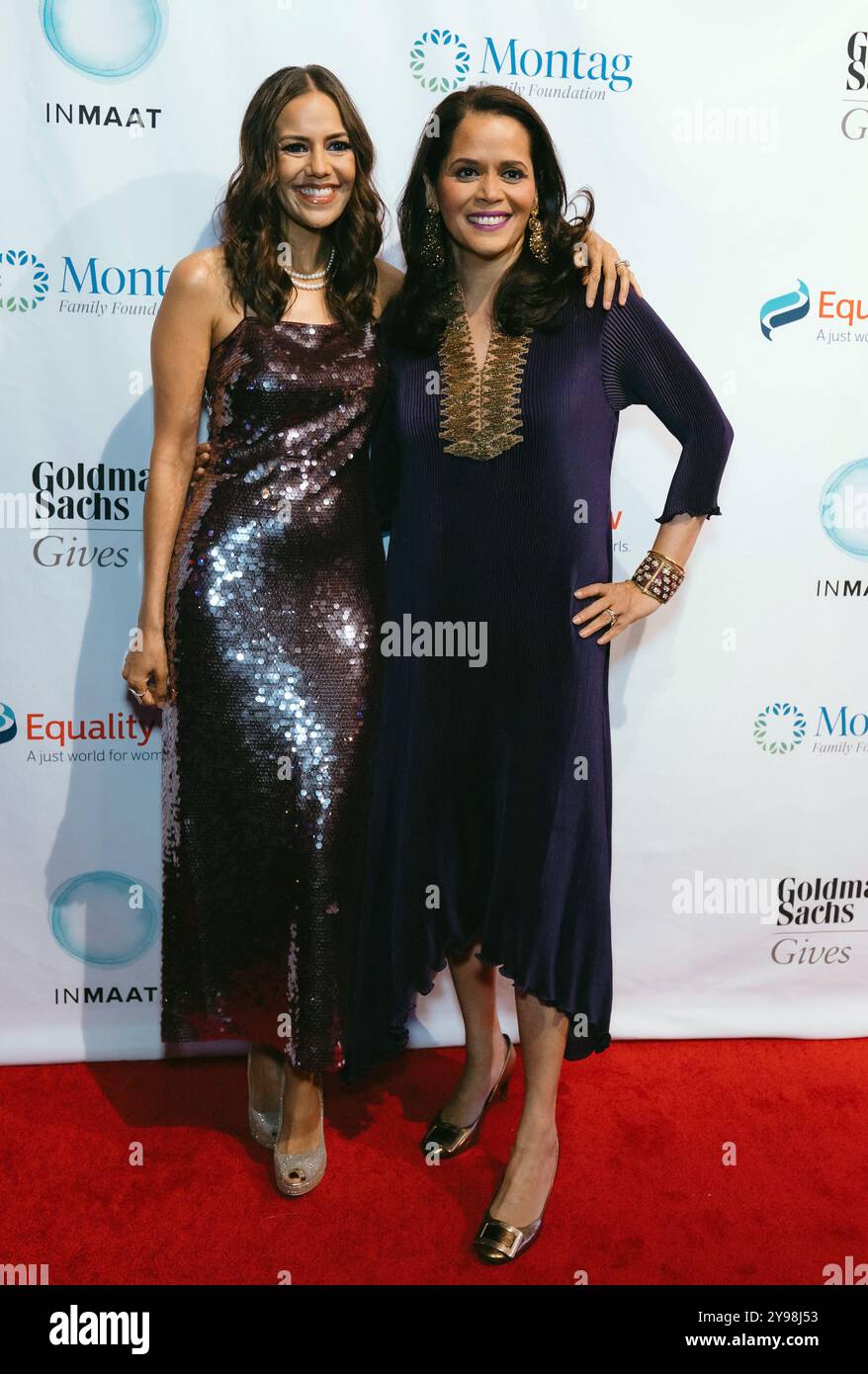 8 octobre 2024, New York, New York, États-Unis : Sheetal Sheth et Mona Sinha assistent au gala Make Equality Reality 2024 au Sony Hall de New York. 8 octobre 2024. (Crédit image : © photo image Press via ZUMA Press Wire) USAGE ÉDITORIAL SEULEMENT! Non destiné à UN USAGE commercial ! Banque D'Images