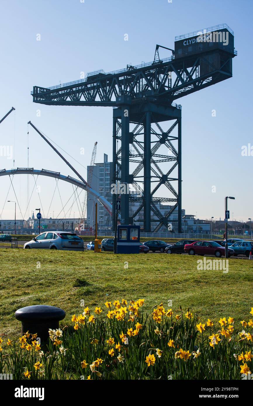La grue Finnieston, achevée en 1932, est la dernière grue géante à cantilever construite sur la rivière Clyde, Glasgow, Écosse Banque D'Images