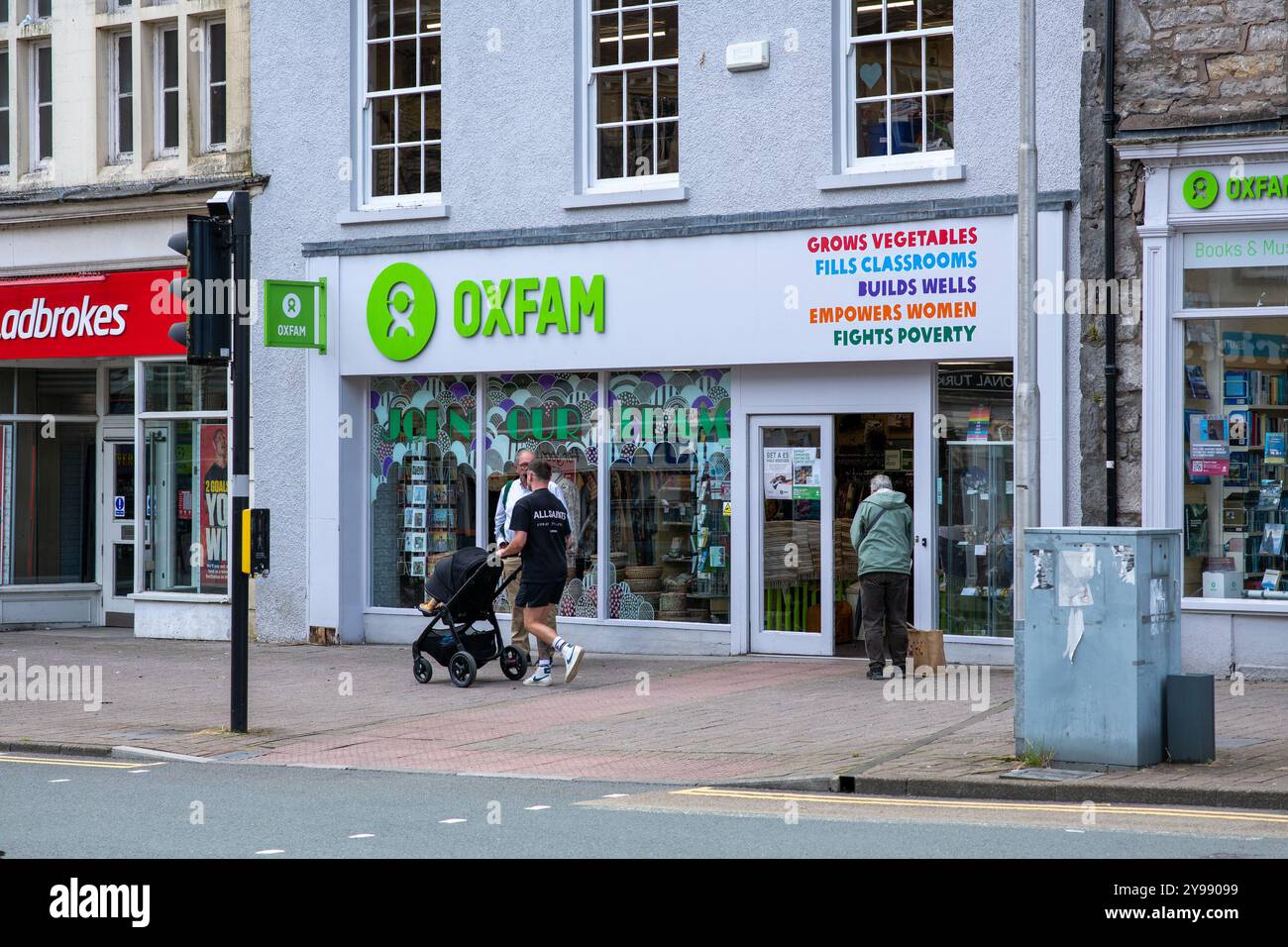 Oxfam shop, Kendal, Cumbria, Royaume-Uni Banque D'Images