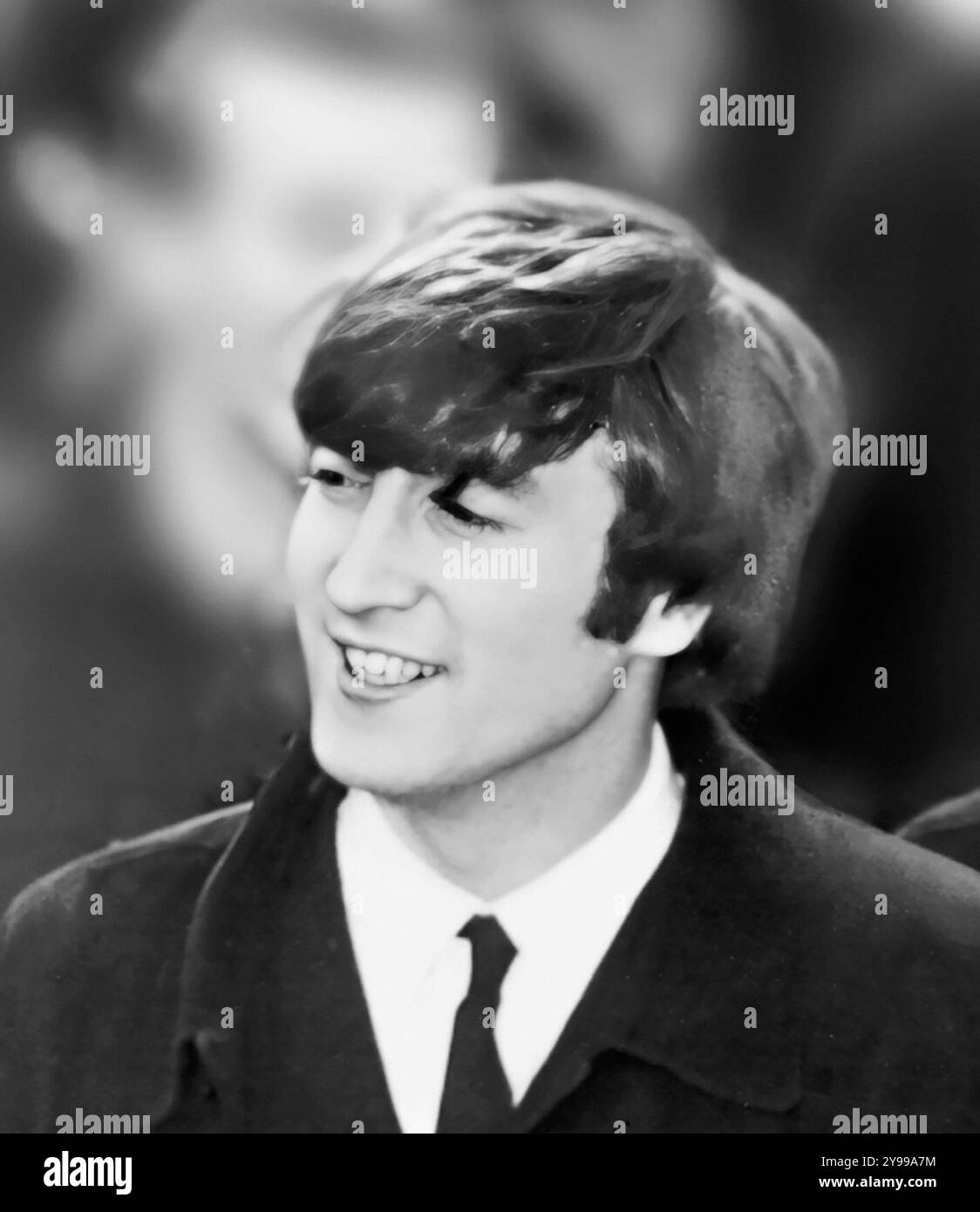 John Lennon. Portrait de John Winston Lennon (1940-1980) arrivé à l'aéroport Kennedy en 1964 Banque D'Images