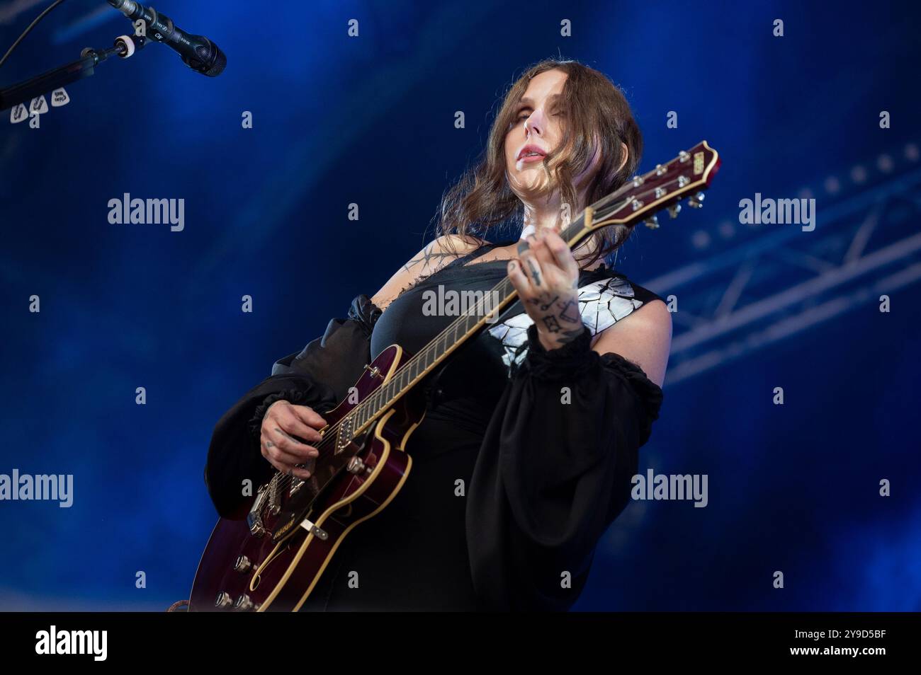 29 juin 2024 : Chelsea Wolfe se produit au festival Hellfest Open Air à Clisson Banque D'Images