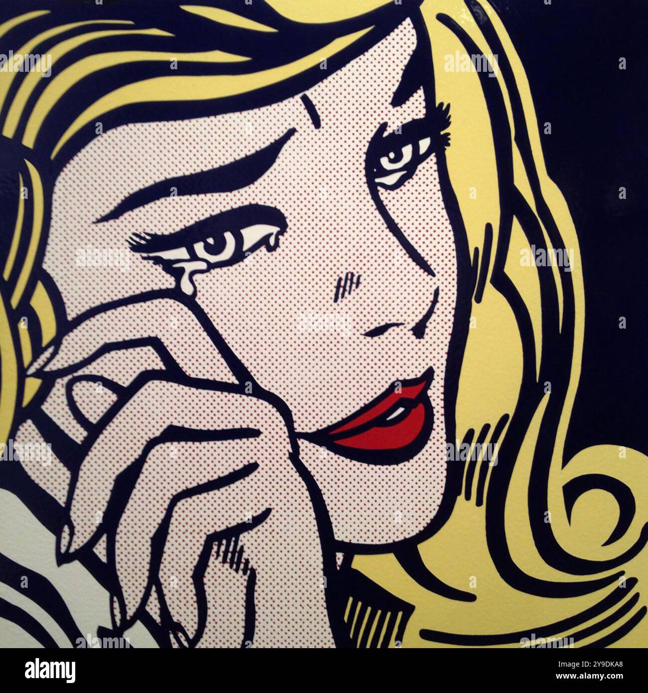 Fille qui pleure. Musée : Milwaukee Museum of Art. Auteur : ROY LICHTENSTEIN. Copyright : cette œuvre n'est pas dans le domaine public. Il est de votre responsabilité d'obtenir toutes les autorisations de tiers nécessaires auprès du gestionnaire de droits d'auteur dans votre pays avant la publication. Banque D'Images