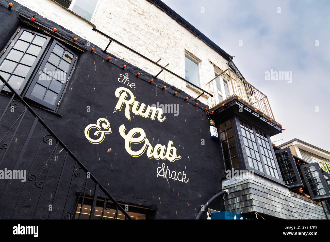 Restaurant Rum & Crab Shack et vue sur Wharf Road à St Ives, Cornwall, Royaume-Uni Banque D'Images