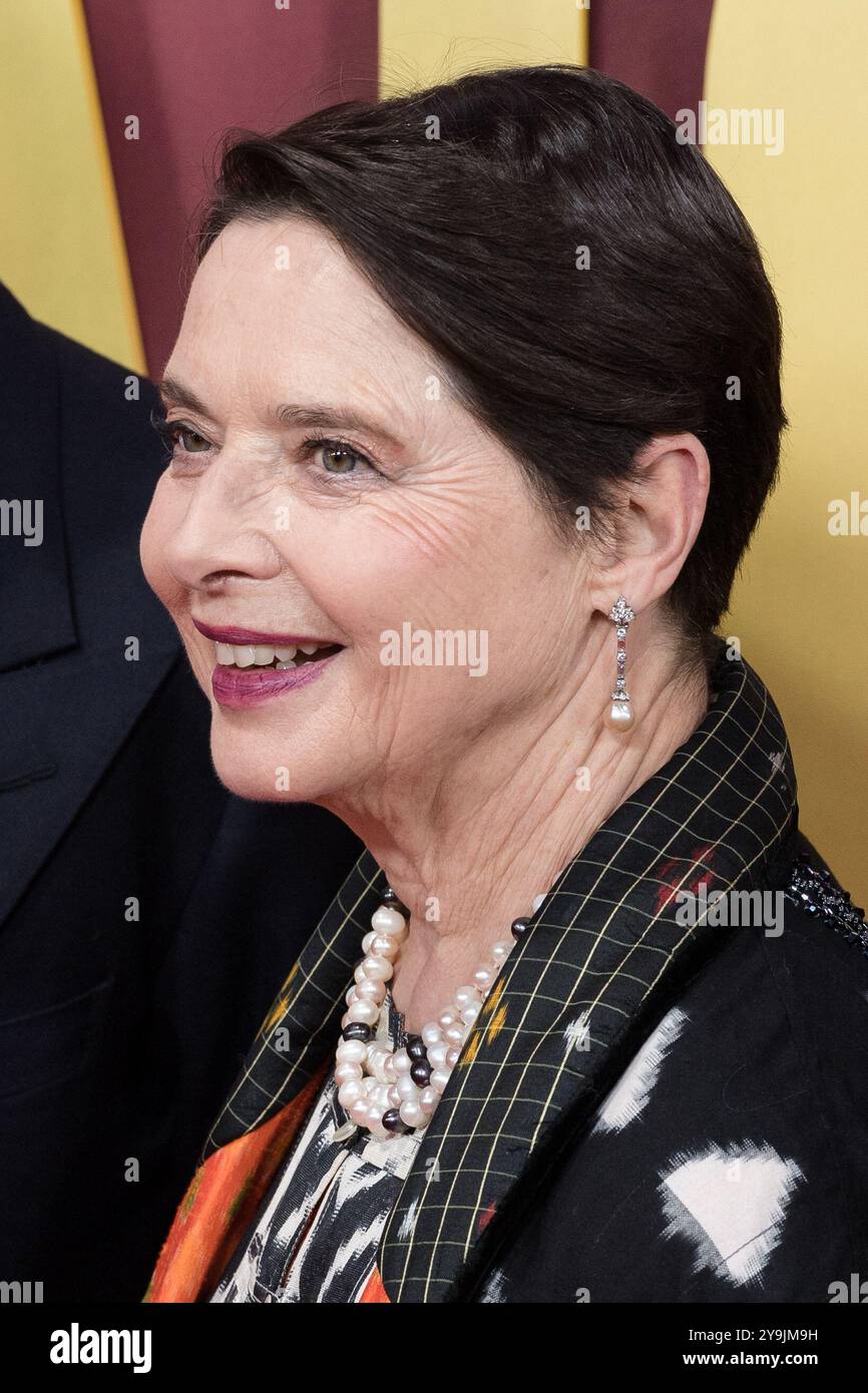 Londres, Royaume-Uni. 18 juillet 2024. Isabella Rossellini assiste à la première de 'Conclave' lors du 68e Festival du film de Londres BFI au Royal Festival Hall de Londres. Crédit : Wiktor Szymanowicz/Alamy Live News Banque D'Images