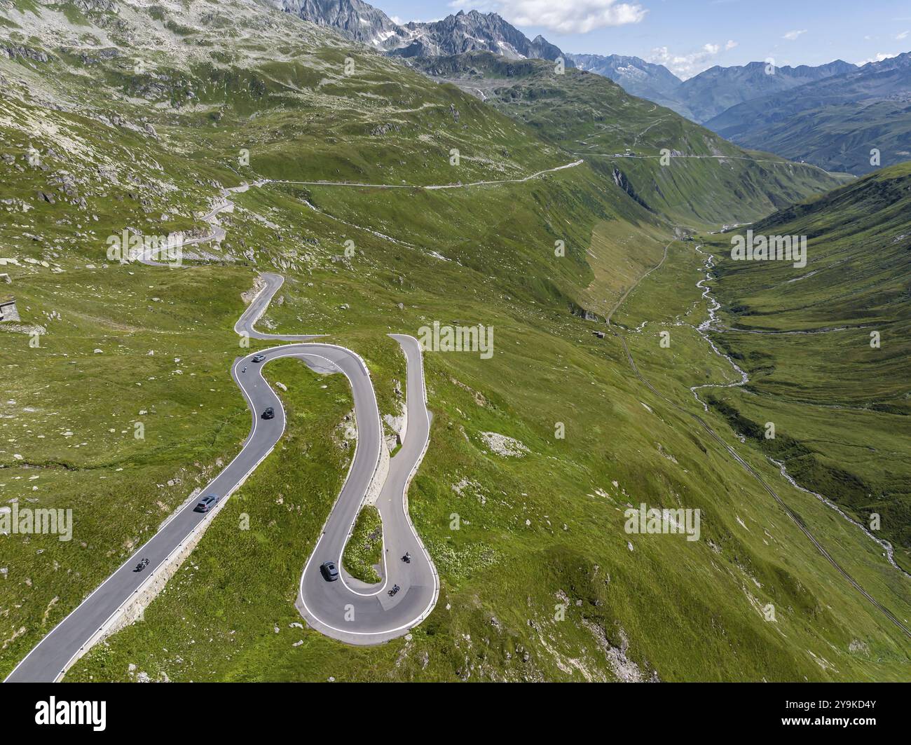 Paysage au col de Furka, photo drone. Col alpin entre le canton d'Uri et le canton du Valais. Realp, Canton Uri, Suisse, Europe Banque D'Images