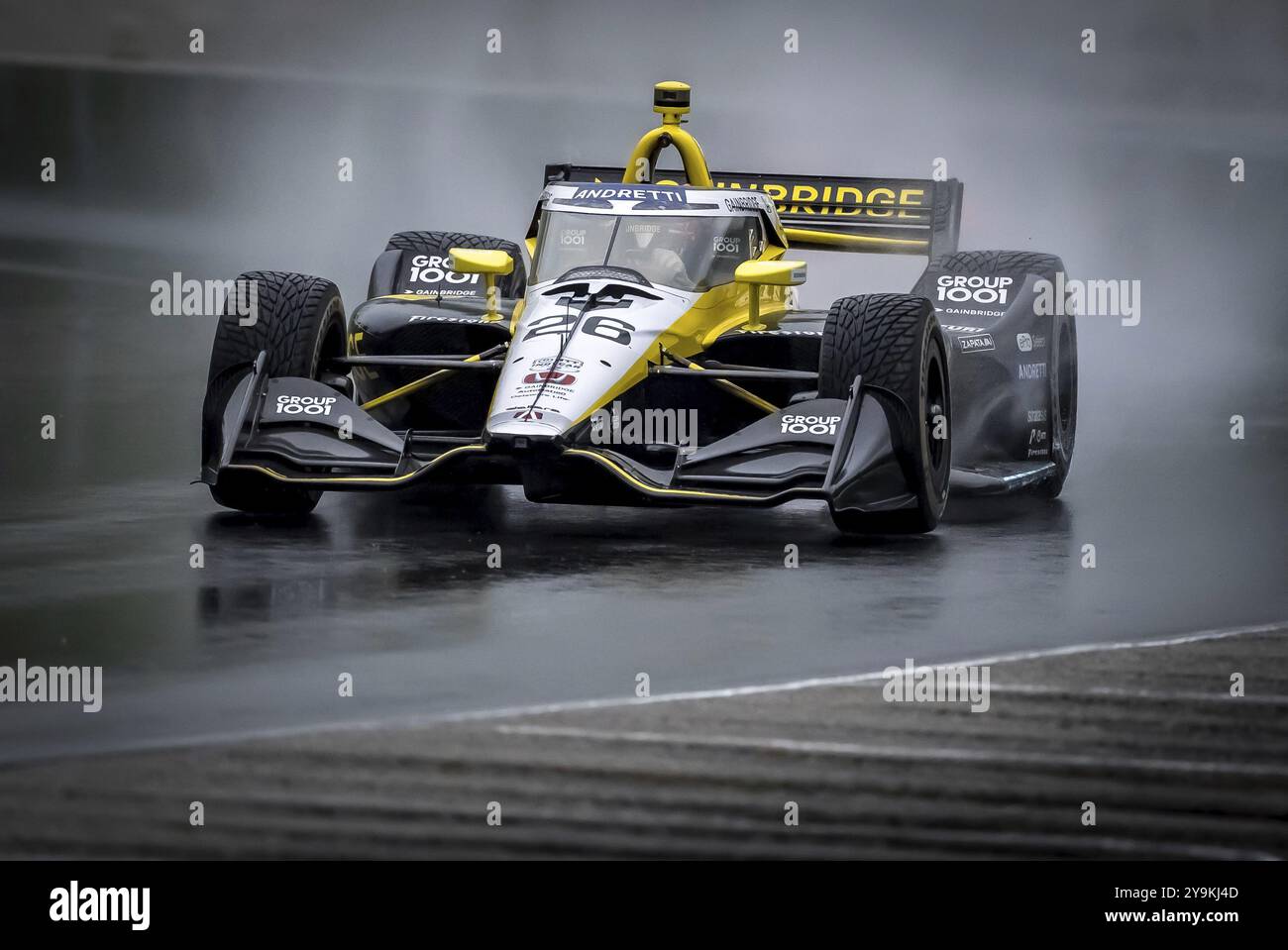 COLTON HERTA (26 ans) de Valencia, Californie, arrive à son 12e tour (Canada Corner) lors d’une séance d’essais humides pour le Grand Prix XPEL à Road America Banque D'Images