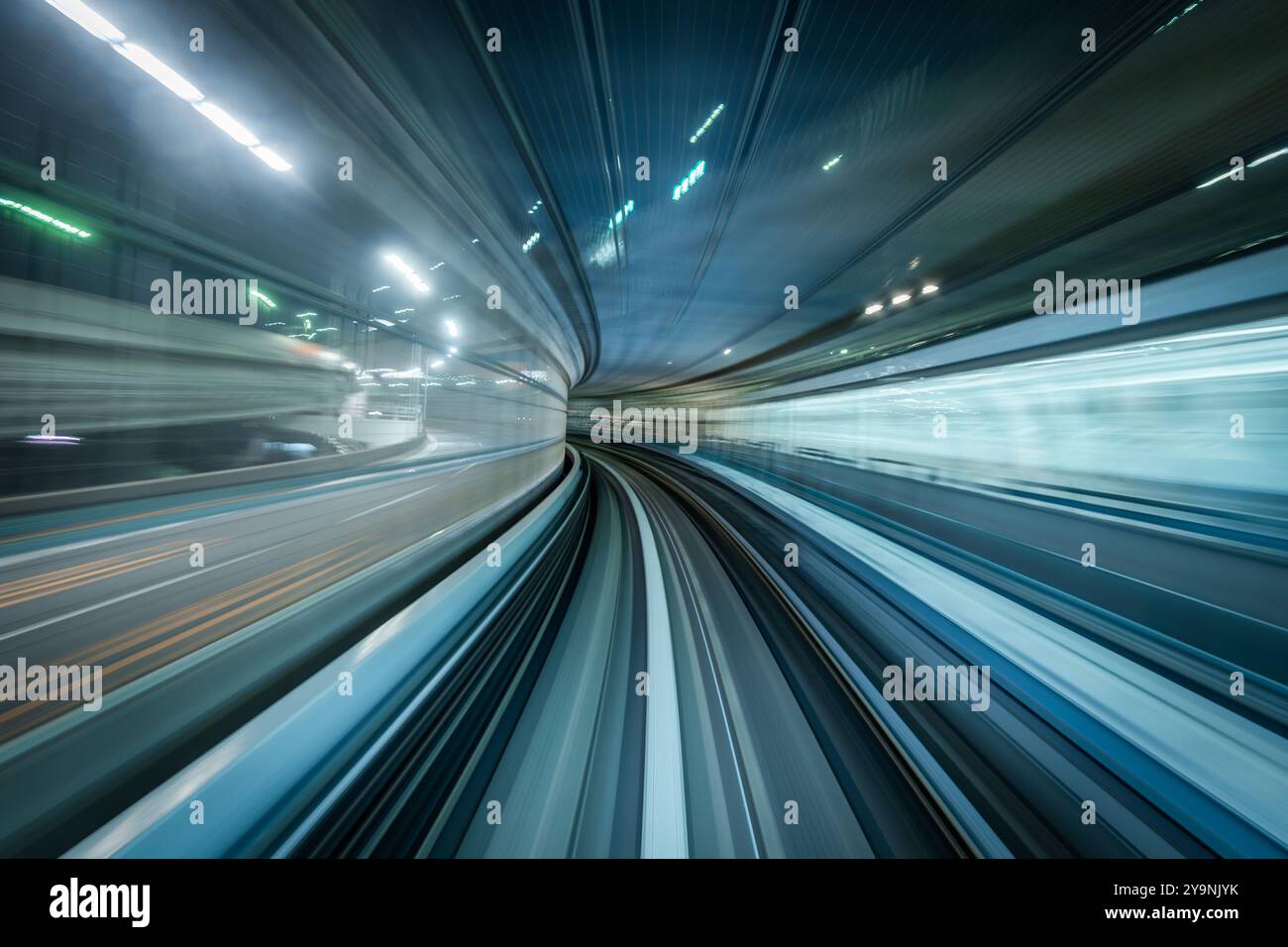 Ligne Yurikamome à Tokyo, Japon, fond abstrait, technologie et concept d'innovation. Banque D'Images