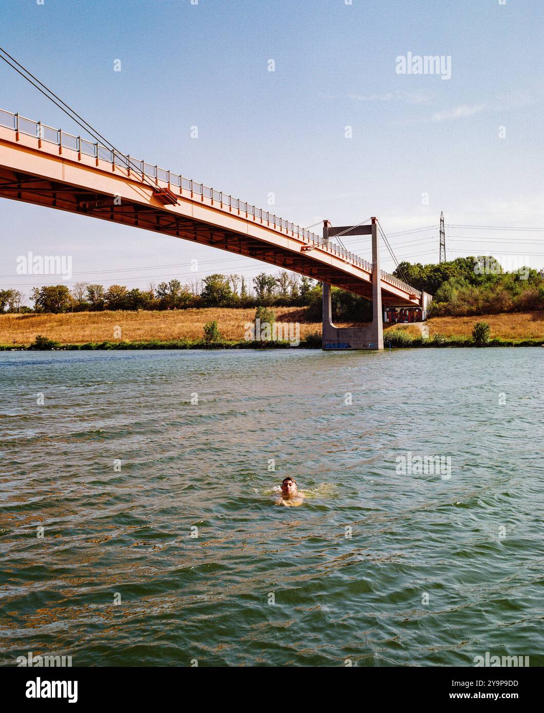 Baignade dans le Nouveau Danube, Neue Donau, Vienne, Autriche, Europe. Banque D'Images