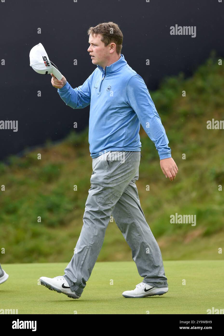 18 juil. 2019 ; Portrush, Robert MacIntyre sur le 18e green lors de la première manche du tournoi de golf Open Championship au Royal Portrush Golf Club - Dunluce course. Banque D'Images