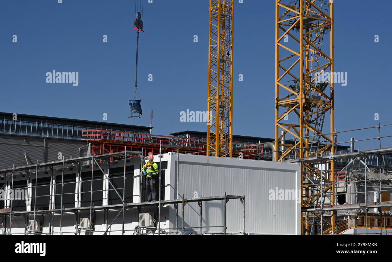 Baustelle in der Innenstadt von Muenchen, Bayern, aufgenommen am 8. Maerz 2024. *** Chantier dans le centre-ville de Munich, Bavière, prise le 8 mars 2024 Banque D'Images