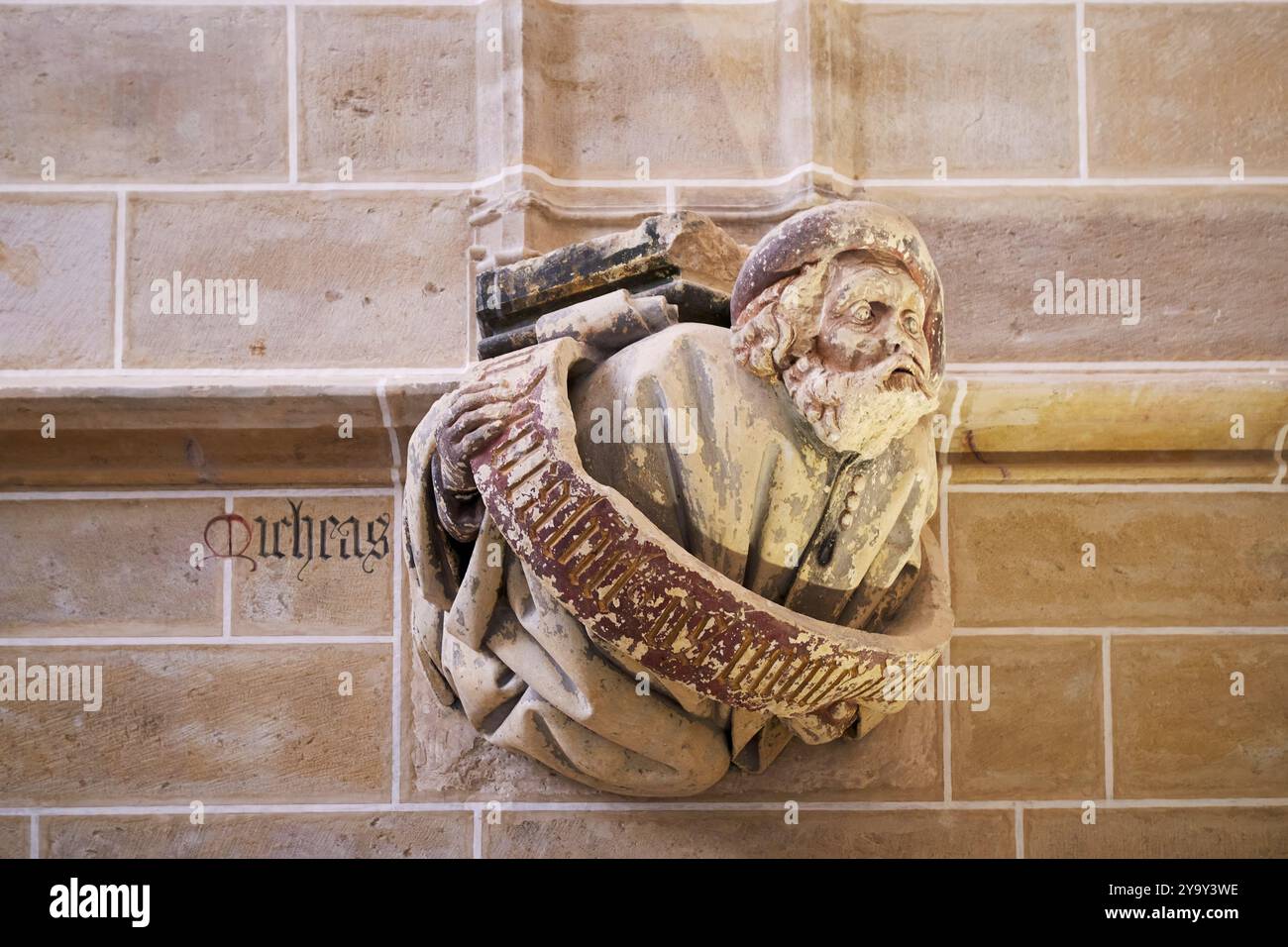 France, Saône et Loire, Maconnais, Cluny, abbaye Saint Pierre et Saint Paul de Cluny, chapelle Jean de Bourbon du XVe siècle avec la console (prophète) de Micah Banque D'Images