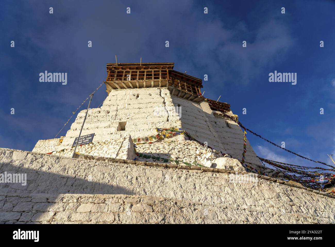 Leh, Inde, 04 avril 2023 : Monastère Namgyal tsemo, un monastère bouddhiste situé sur une colline surplombant Leh, en Asie Banque D'Images