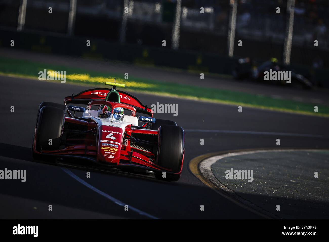 MELBOURNE, AUSTRALIE, 22 MARS : Andrea Kimi Antonelli, d'Italie, et Prema Racing, lors des qualifications au Grand Prix d'Australie de formule 2 2024 à Alber Banque D'Images