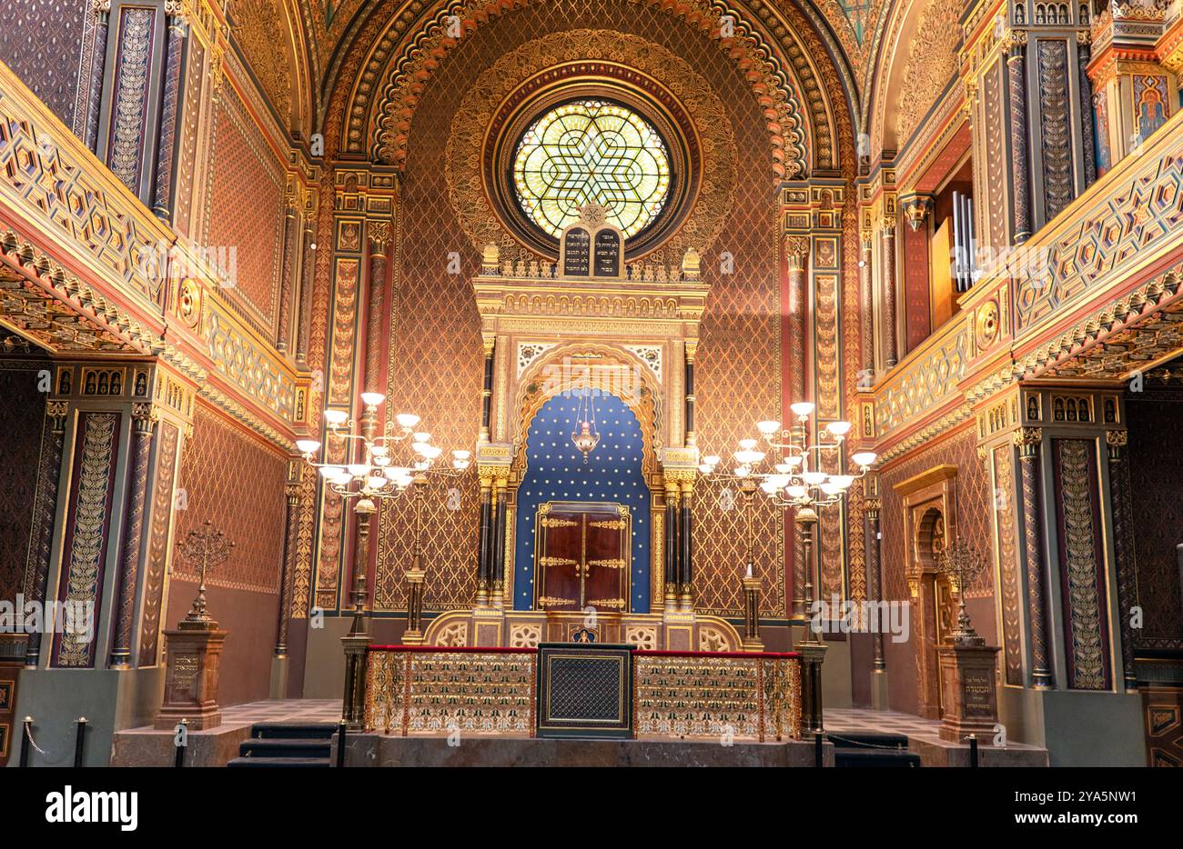 Intérieur de la Synagogue espagnole Prague tchèque Banque D'Images