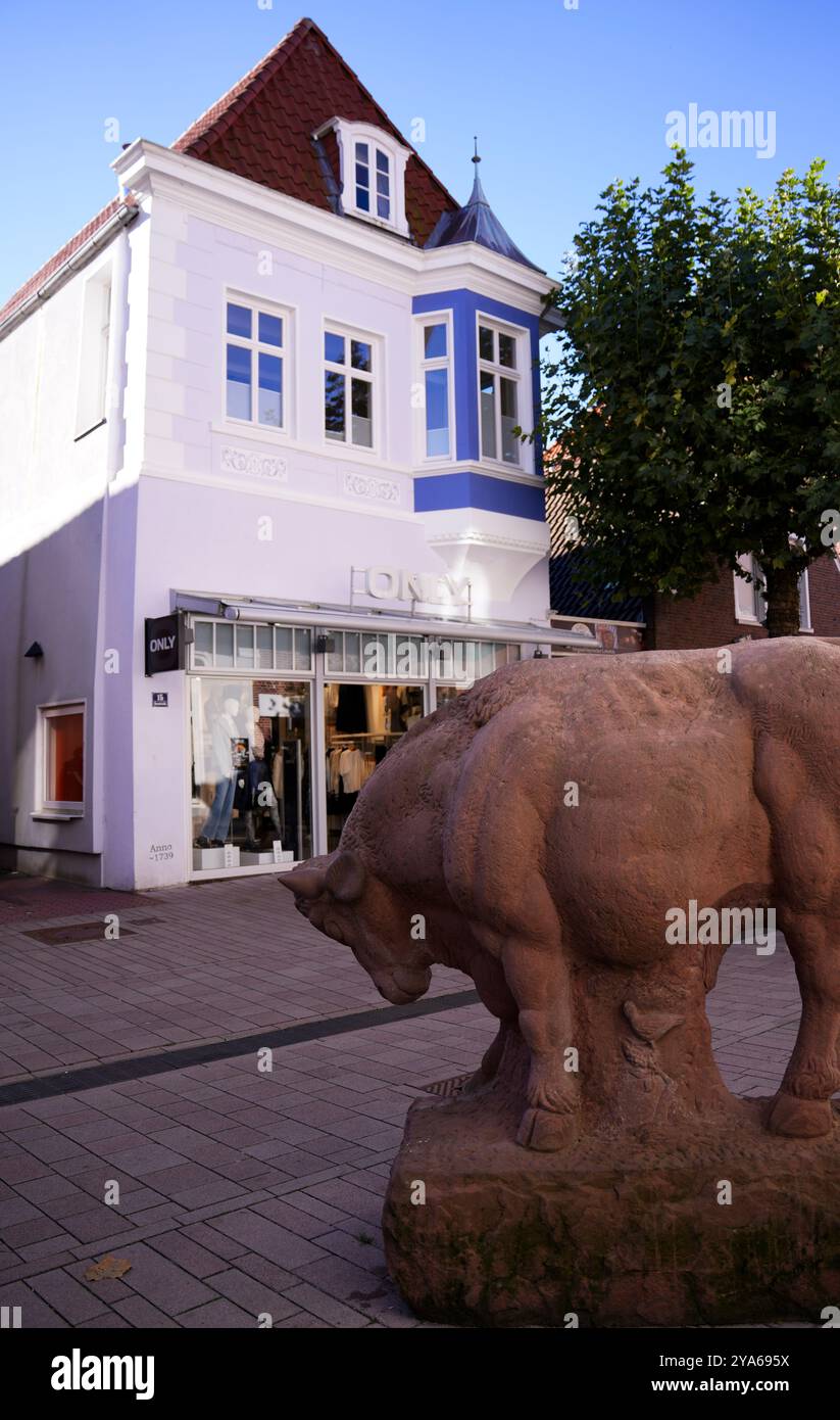 Aurich, Frise orientale, basse-Saxe. Charmante zone piétonne dans la ville de district d'Aurich en Frise orientale dans la région de vacances de la côte de la mer du Nord. Oct Banque D'Images