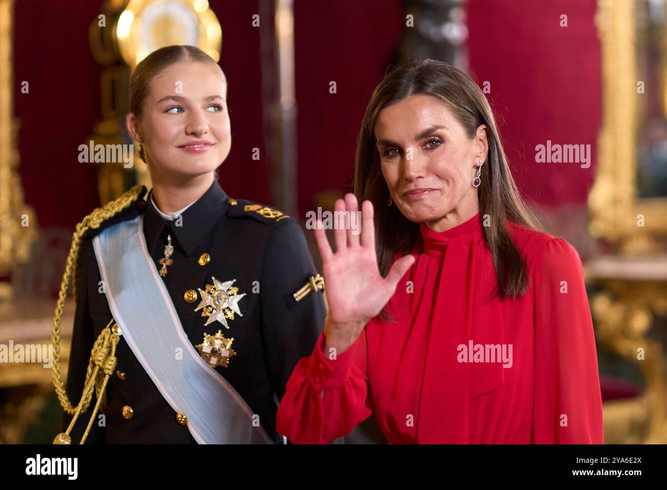 Madrid, Espagne. 12 octobre 2024. La reine Letizia d'Espagne, la princesse héritière Leonor assiste à la réception de la fête nationale espagnole au Palais Royal le 12 octobre 2024 à Madrid, en Espagne. Crédit : album/Alamy Live News Banque D'Images