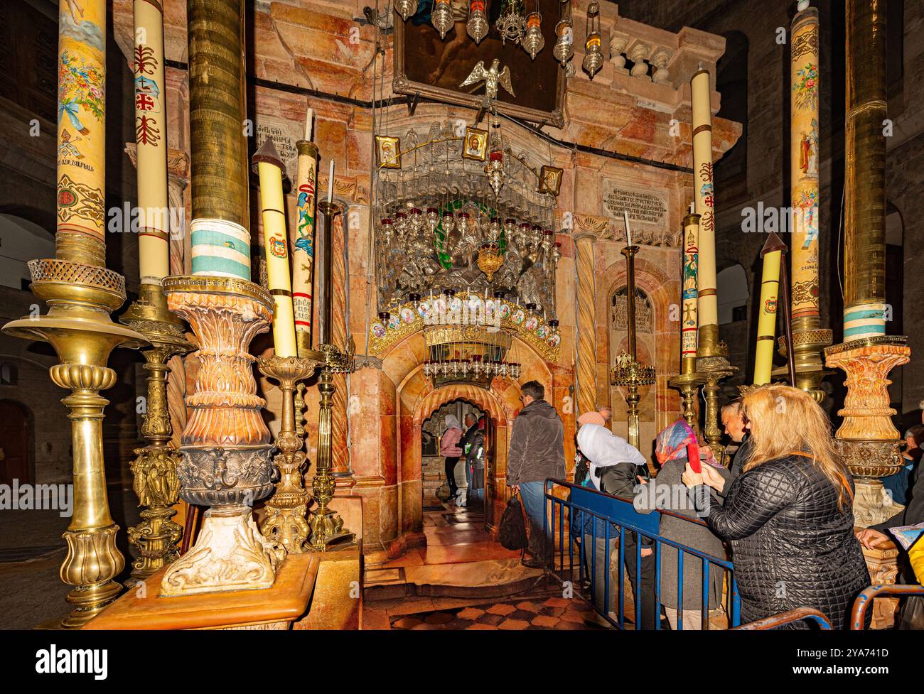 Église de l'intérieur du Saint Sépulcre à Jérusalem Banque D'Images